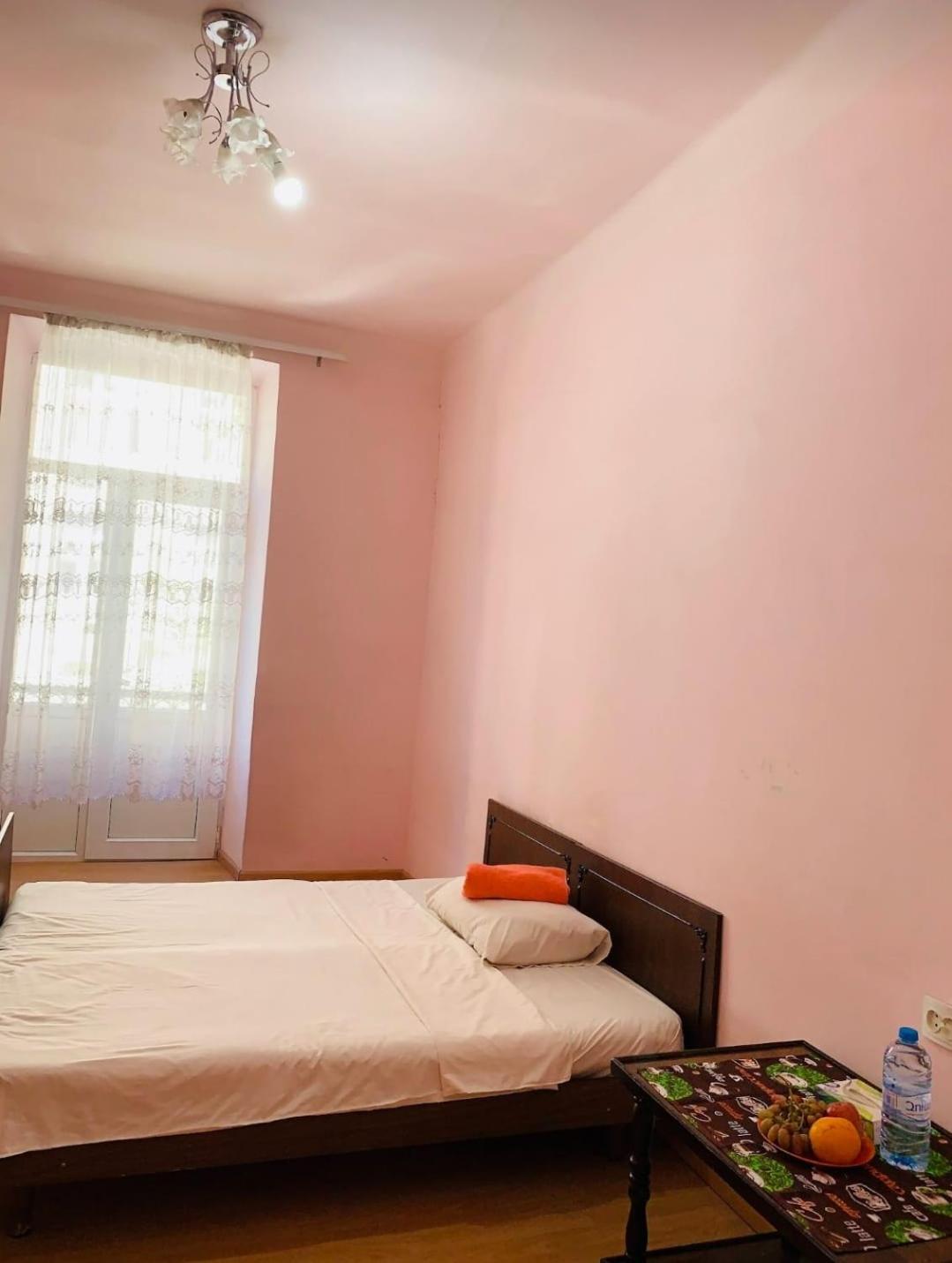 Daisy Hostel & Tour