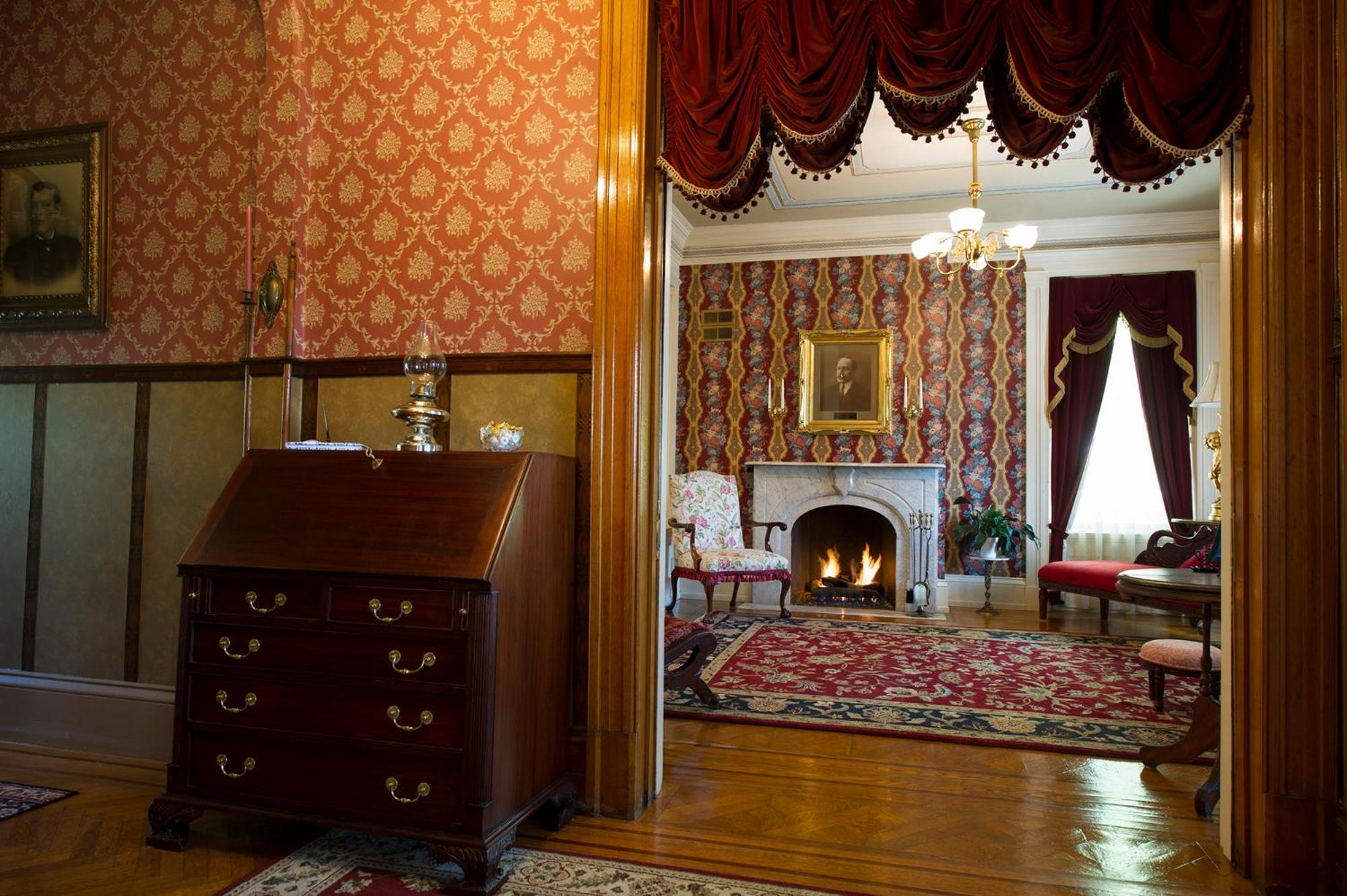 New York City Vacations - The Emig Mansion - Property Image 48