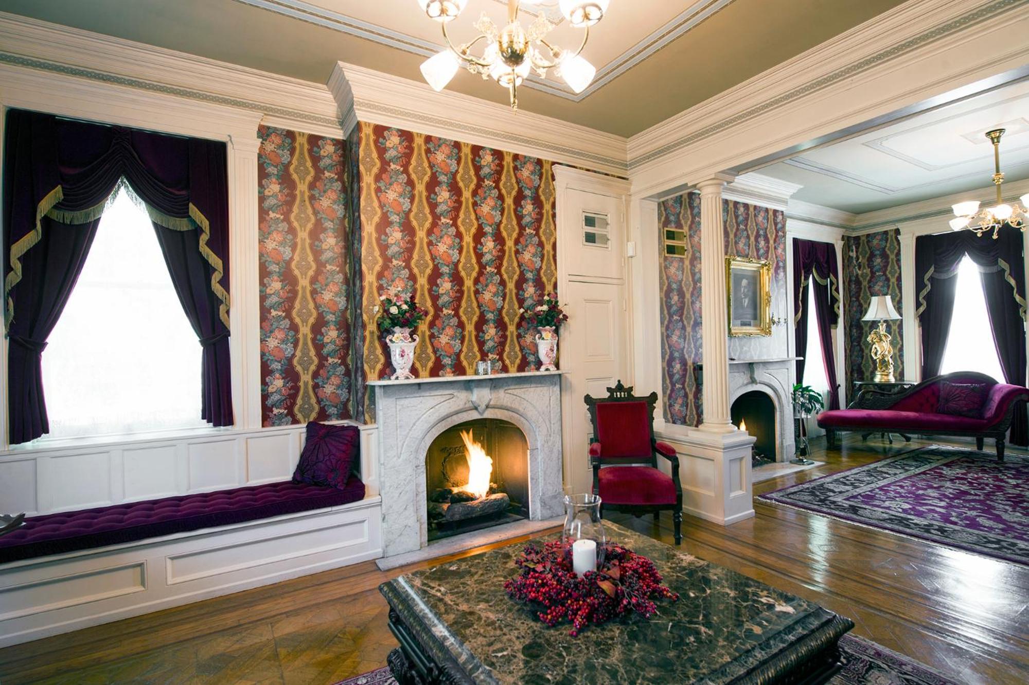 New York City Vacations - The Emig Mansion - Property Image 44