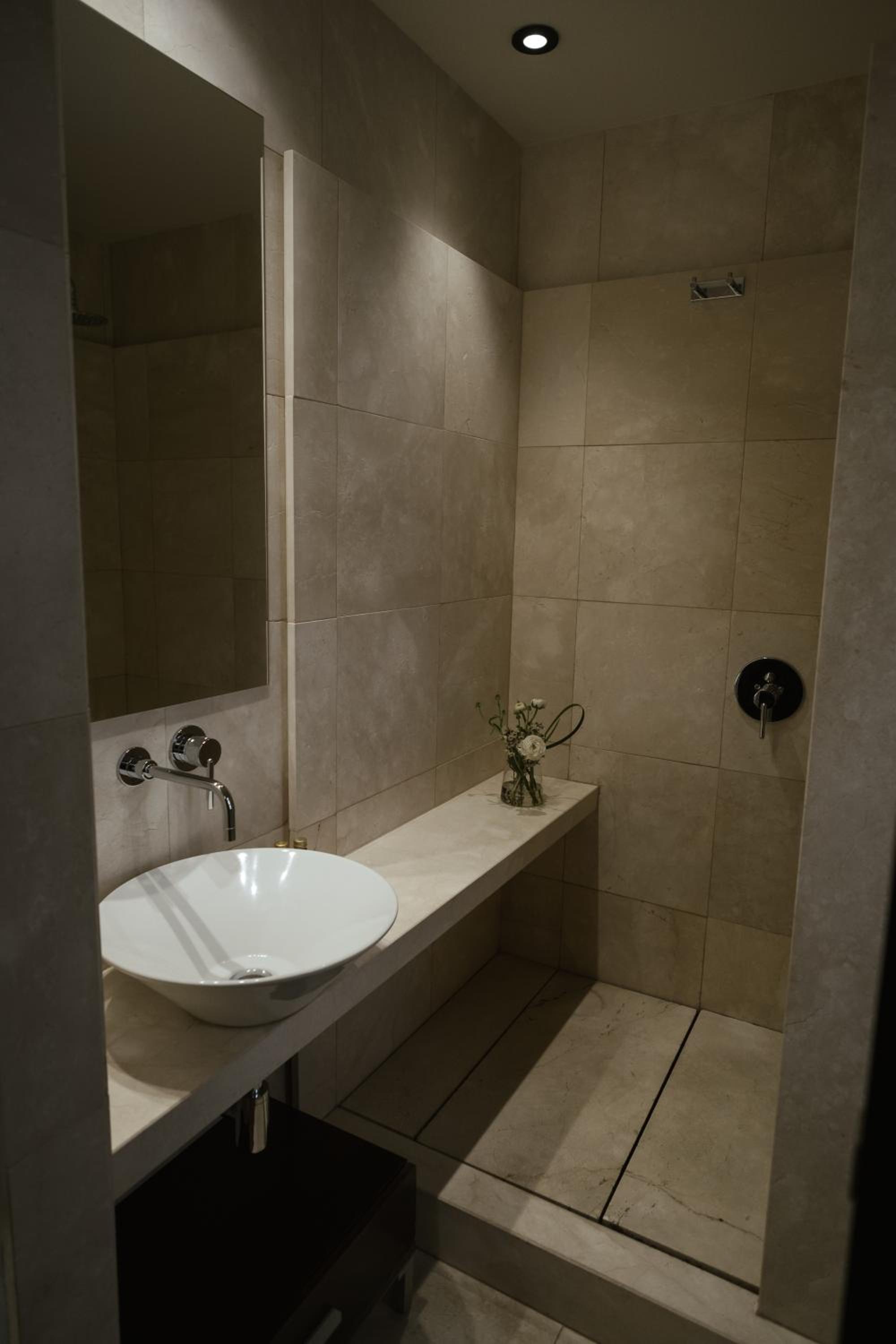 Photo 49