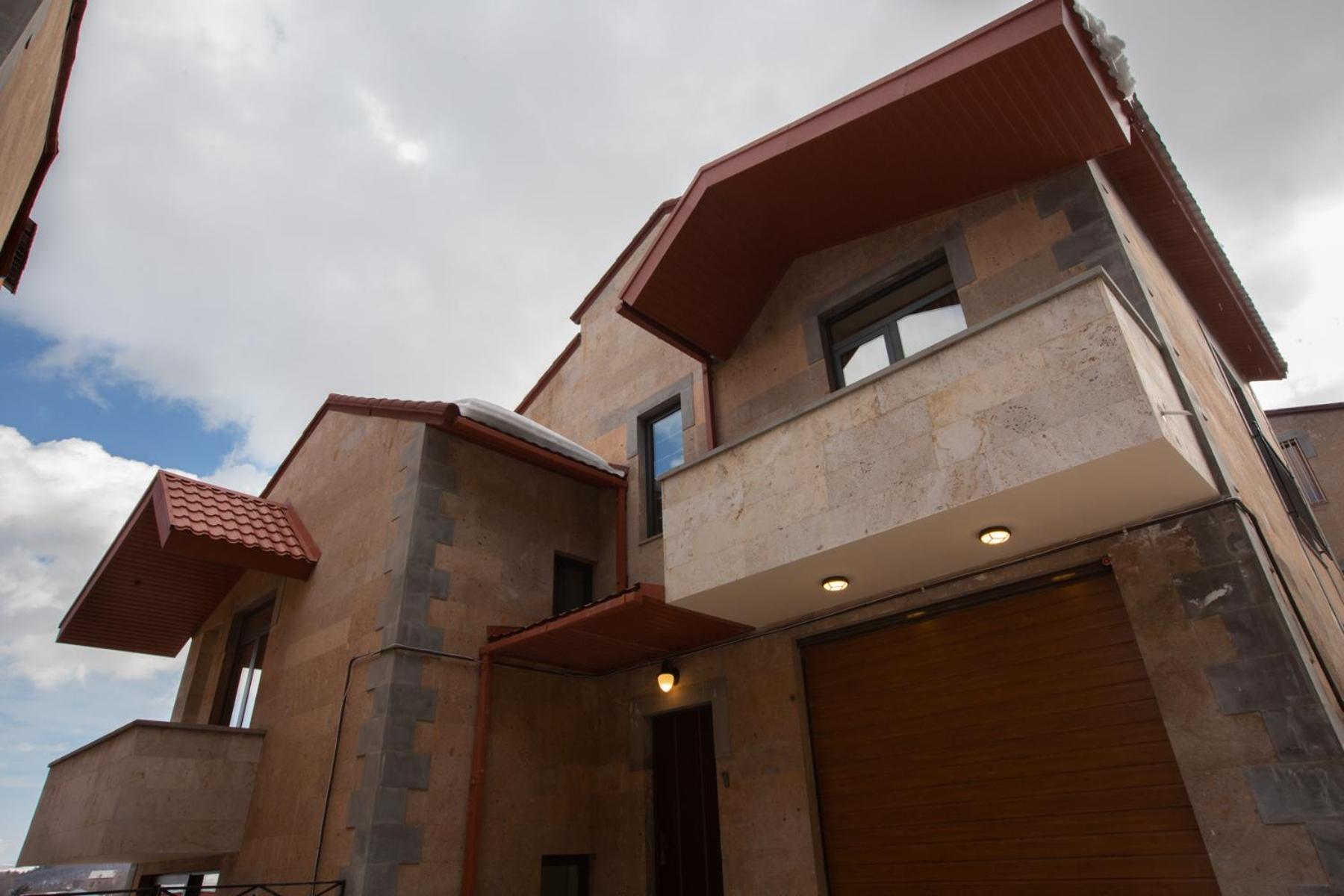 Luxury Cottage in Tsaghkadzor by Downtown Inn