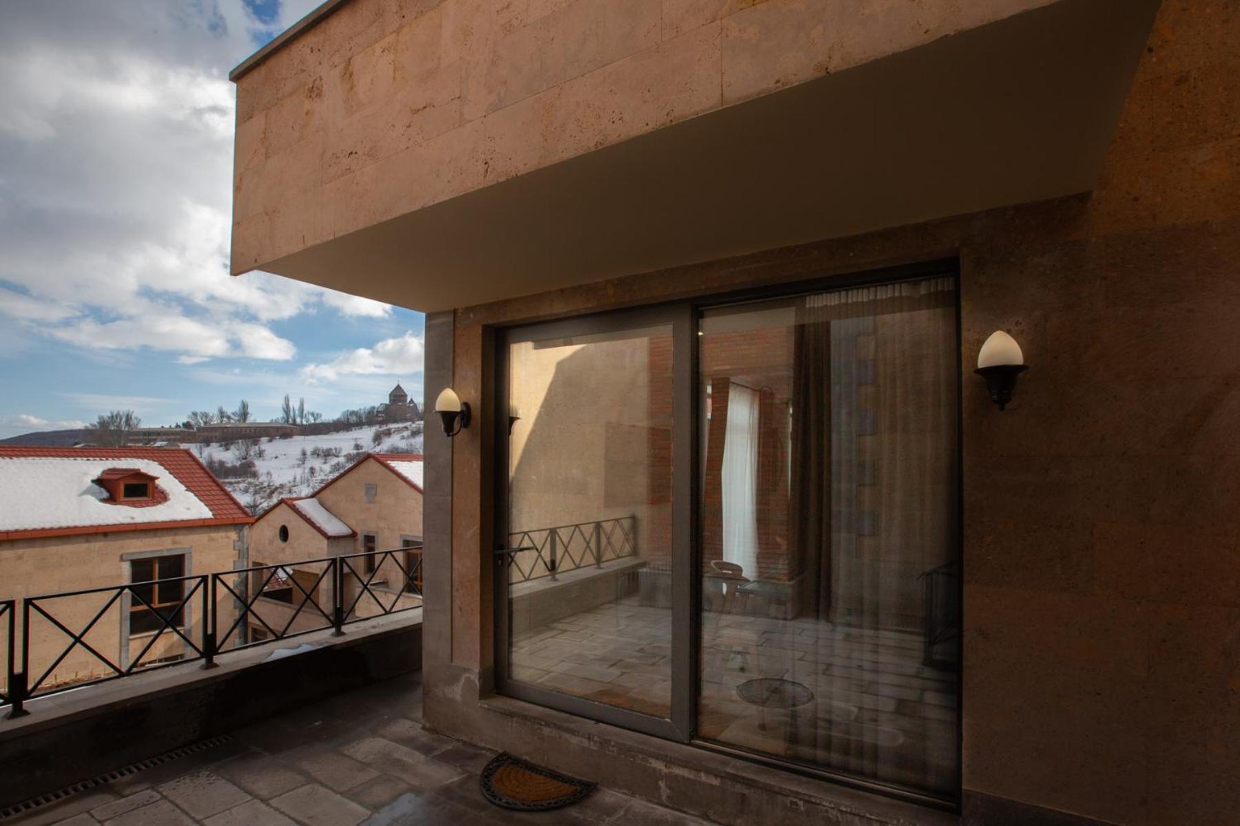 Luxury Cottage in Tsaghkadzor by Downtown Inn