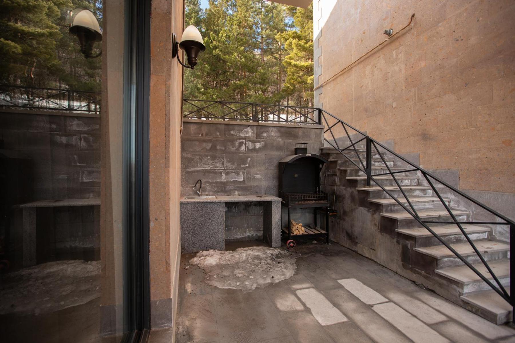 Luxury Cottage in Tsaghkadzor by Downtown Inn