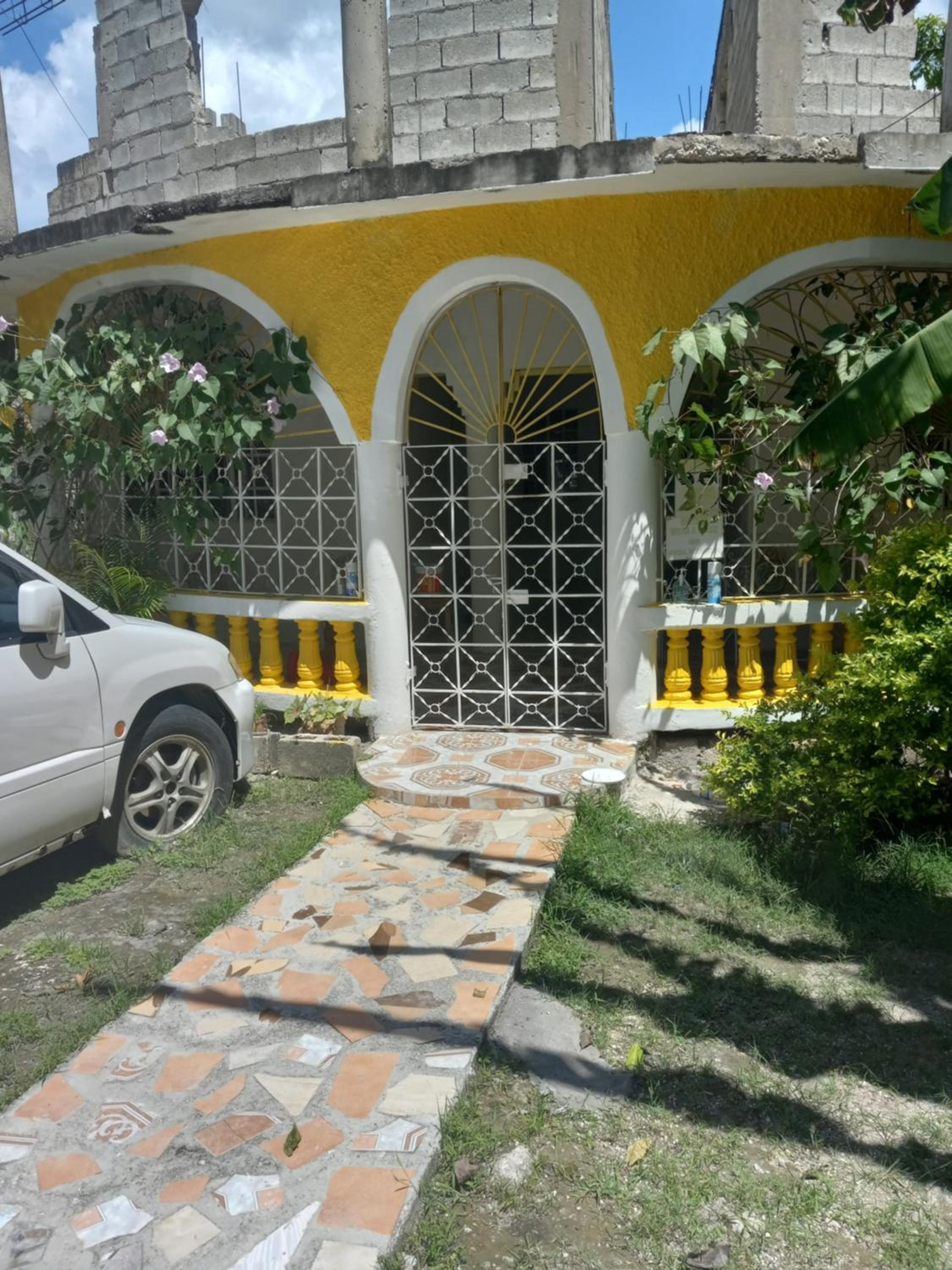 Hotel Fay Guest House - Image 1