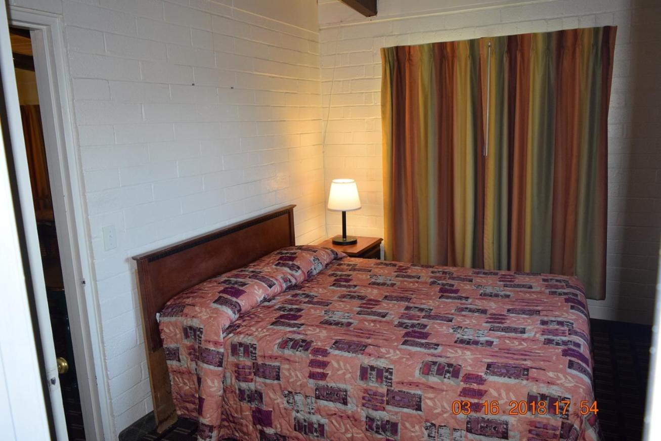 Stanlunds Inn and Suites - Property Image 34
