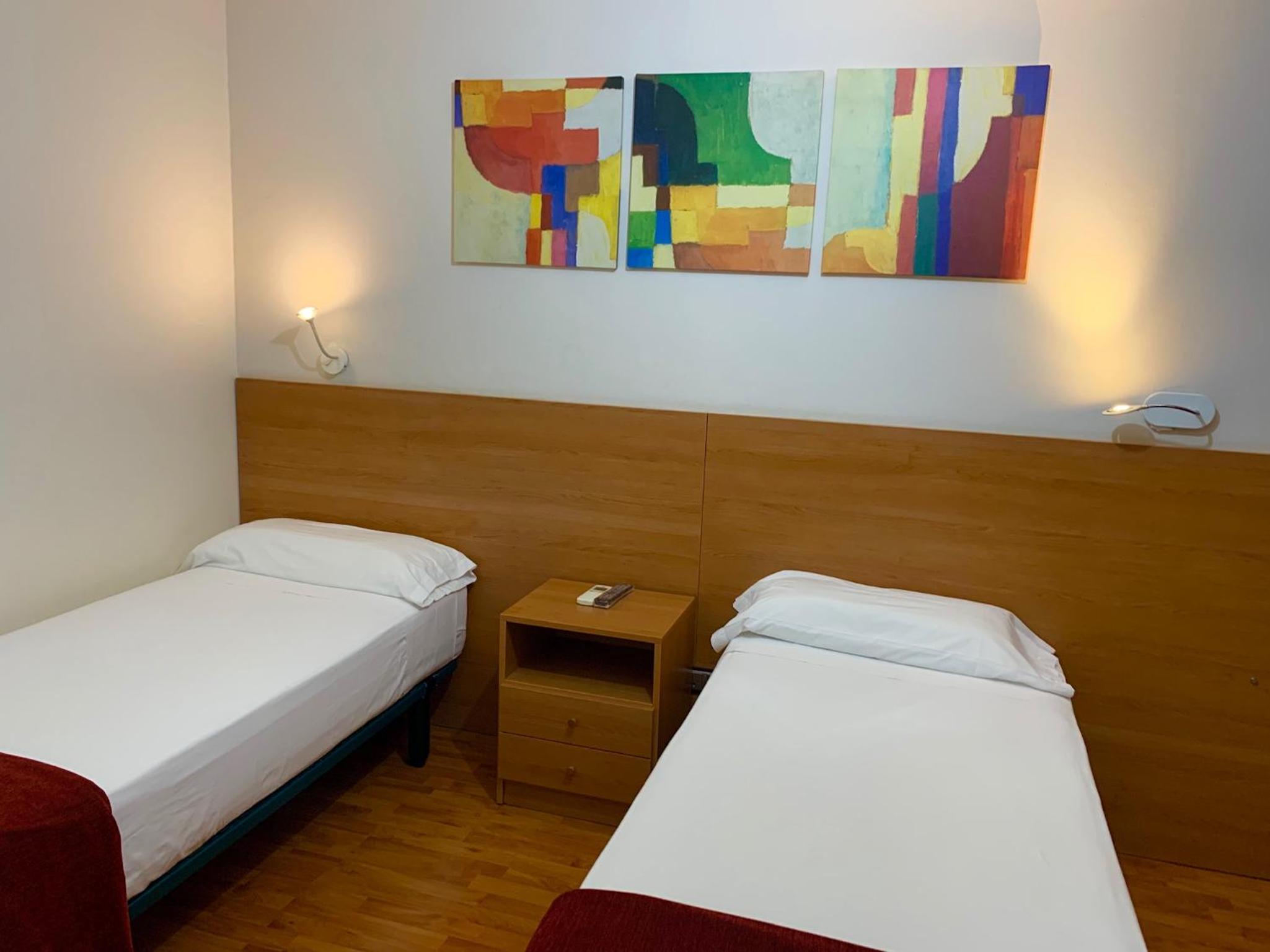 Hostal Madrazo