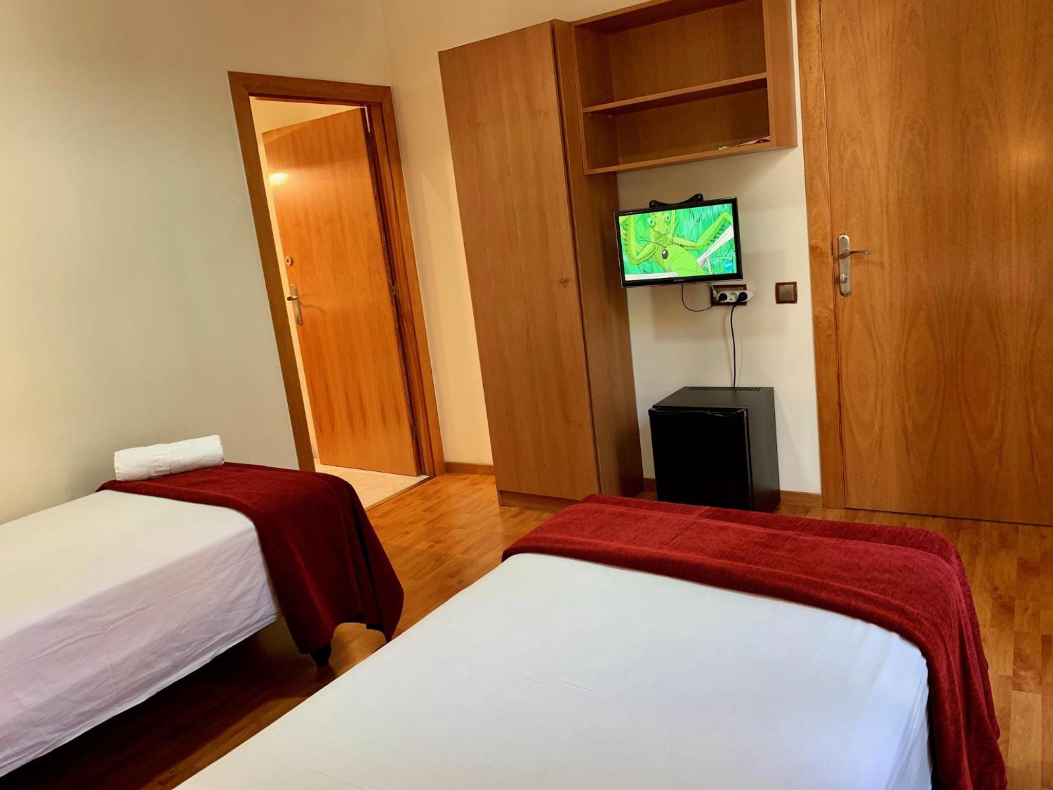 Hostal Madrazo