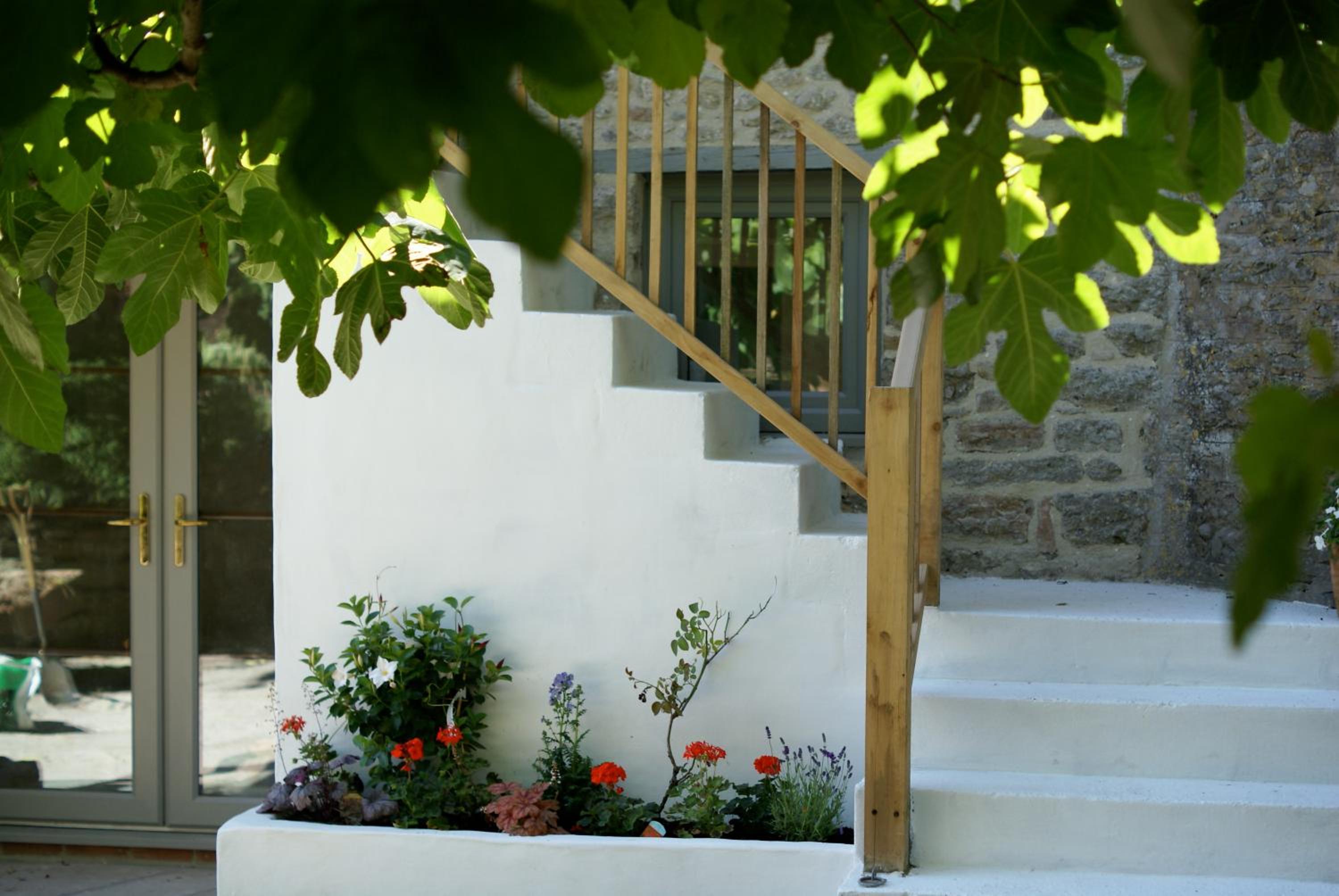 Photo 33