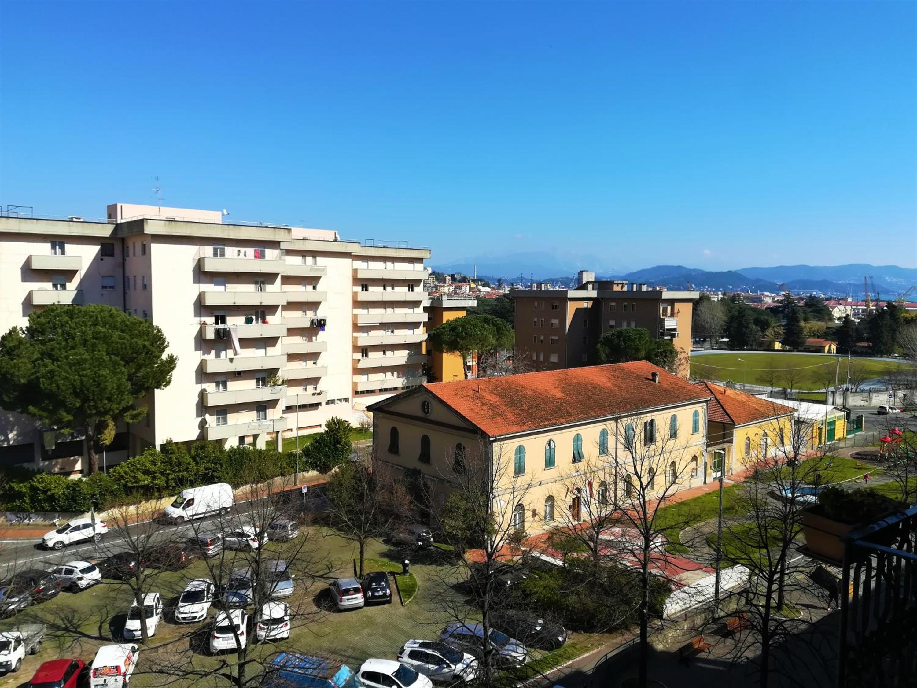 Peggy House view 3