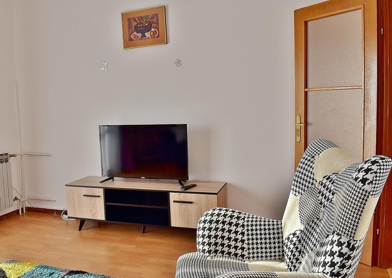 Apartments Bosiljka