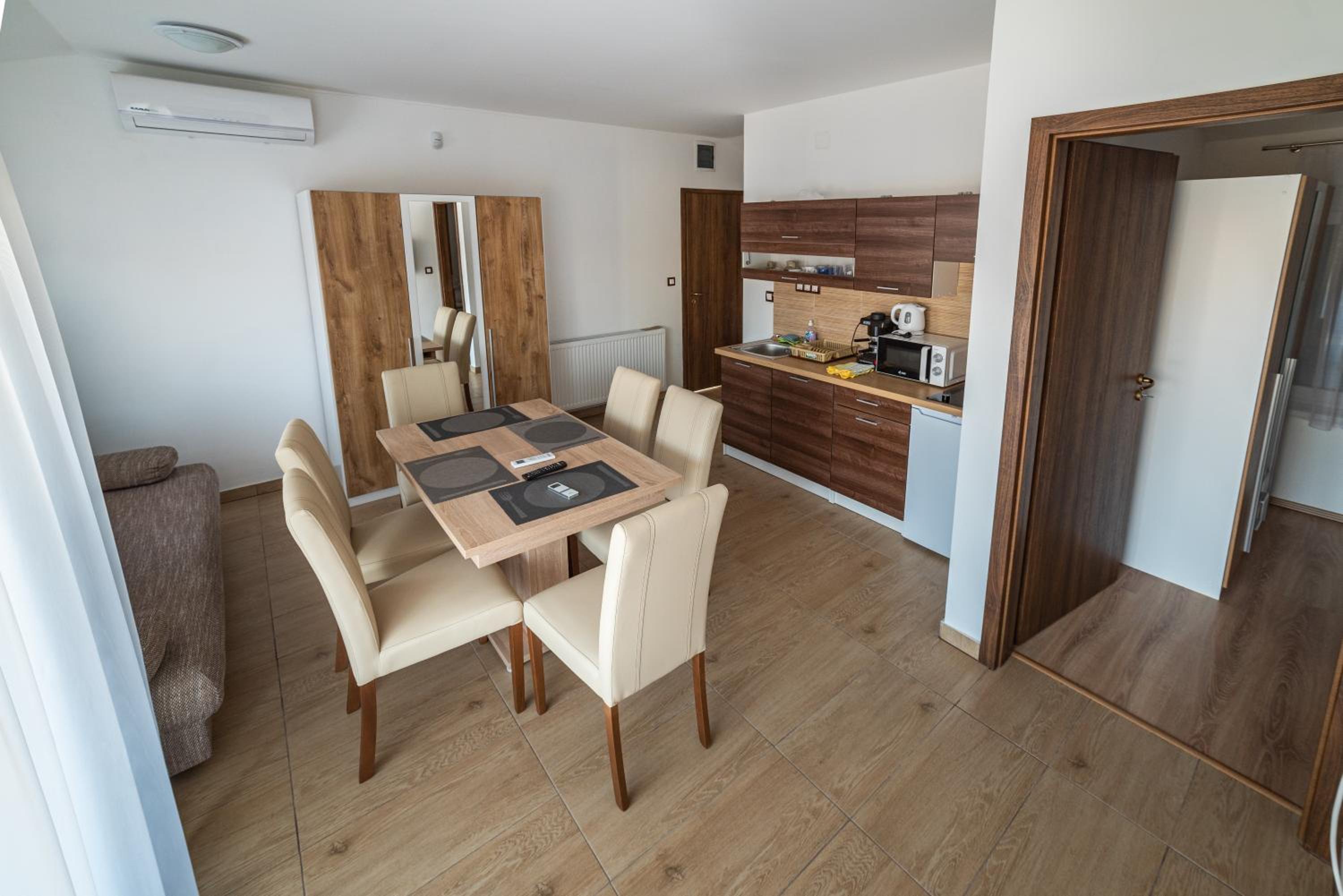 Golden Beach Apartments Siófok by BLTN