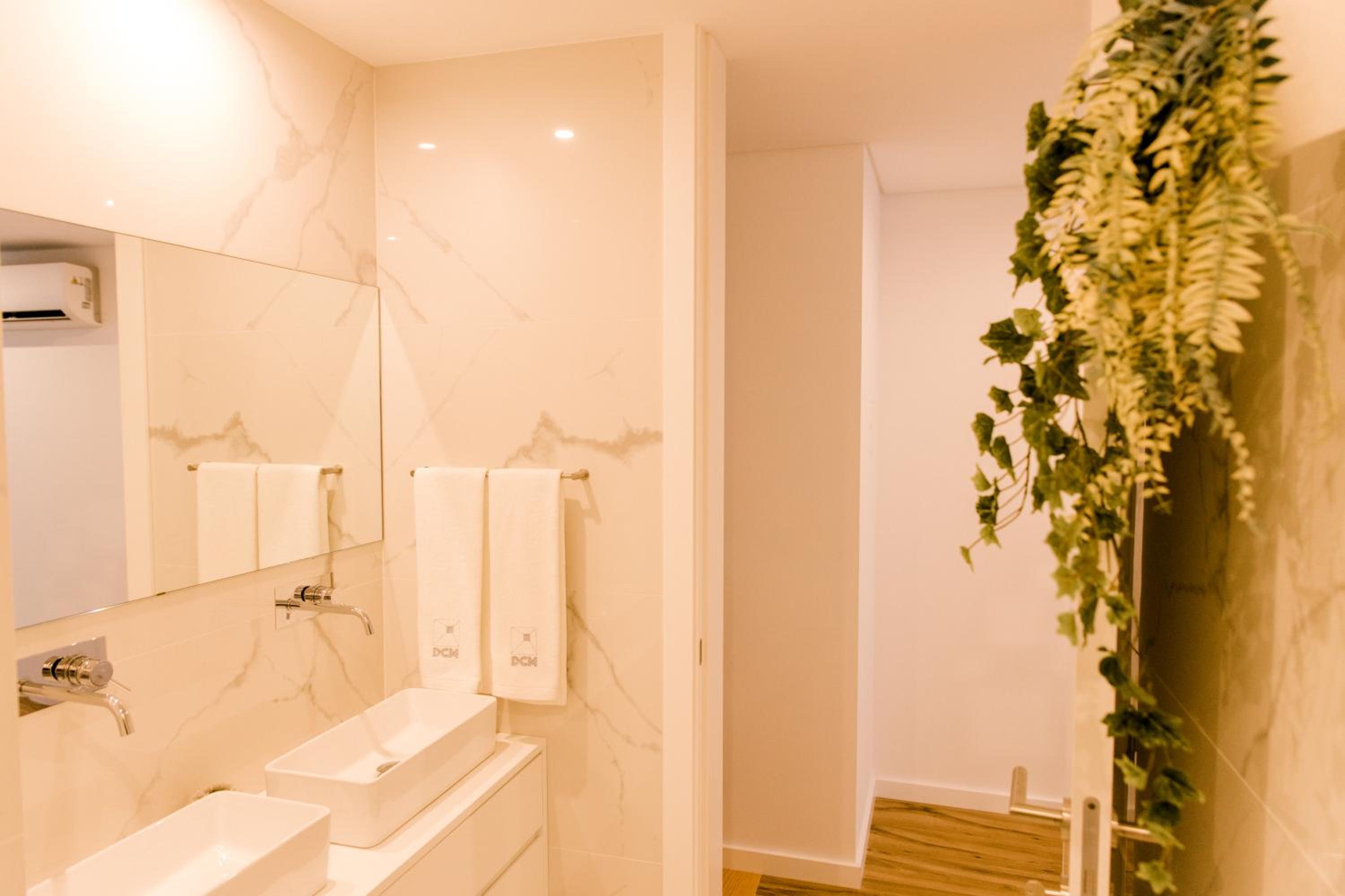 DCM LOFTS en Arcozelo — bathroom