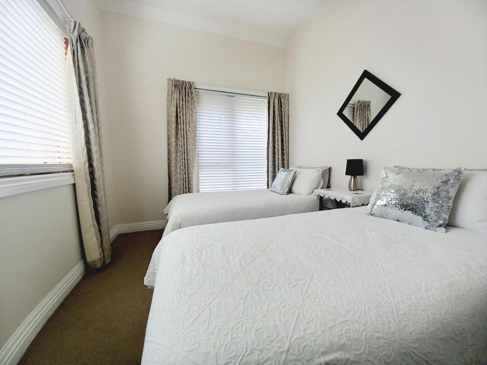 Warrnambool Vacations - Ocean Aspect and Central to CBD - CoSheirm Apartments On Merri - Property Image 4