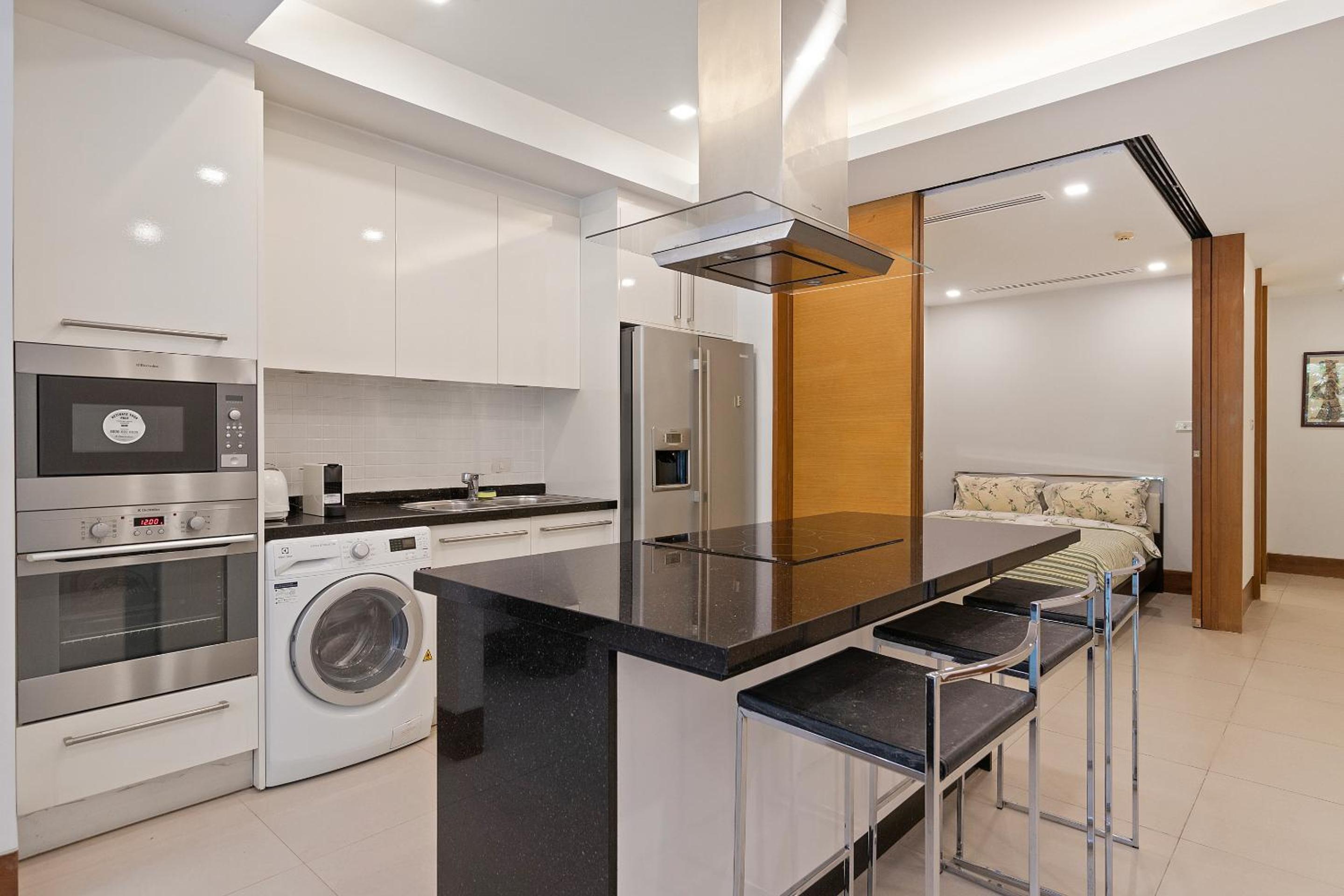 Nai Thon Beachfront Apartments