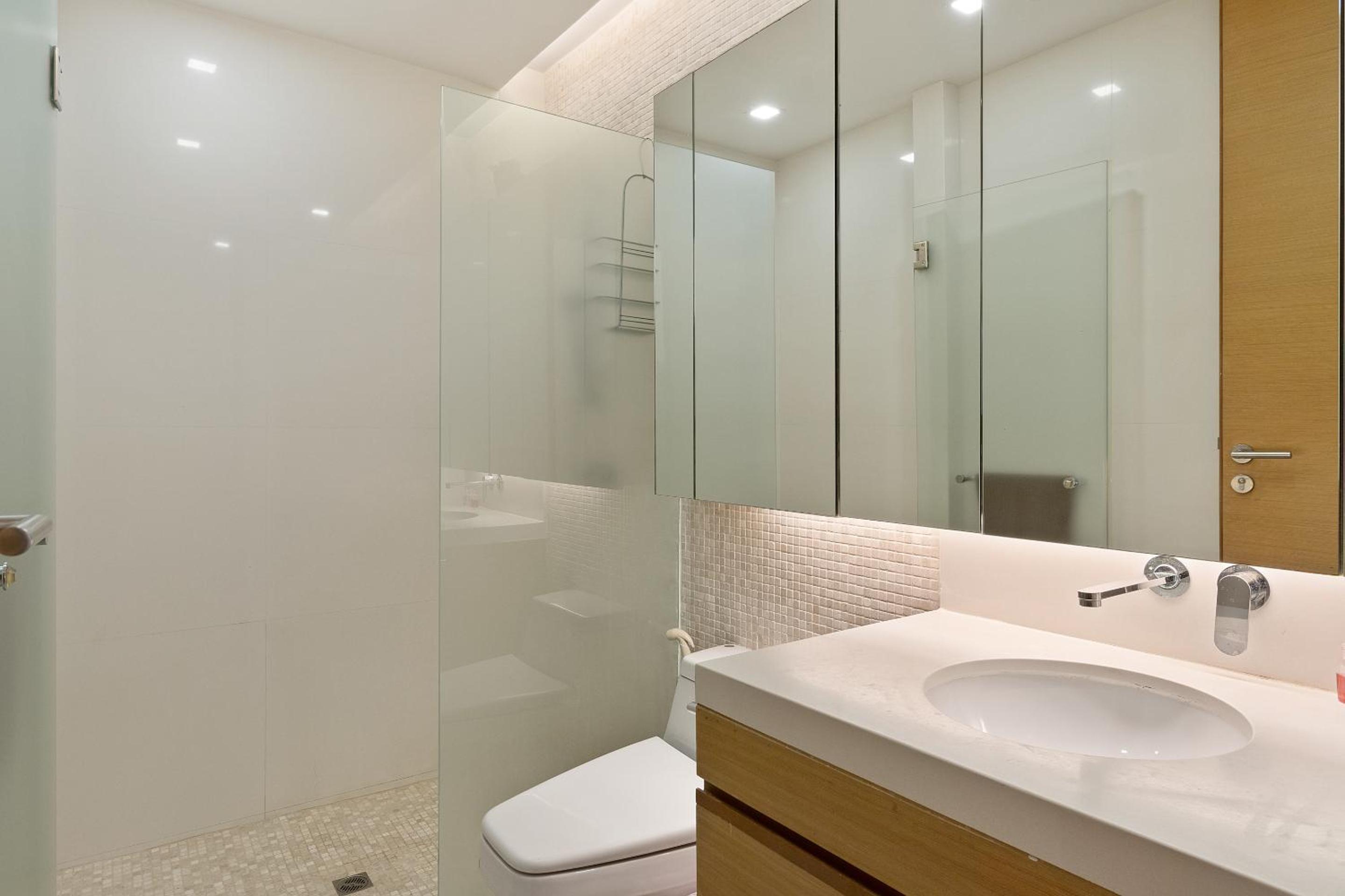 Nai Thon Beachfront Apartments
