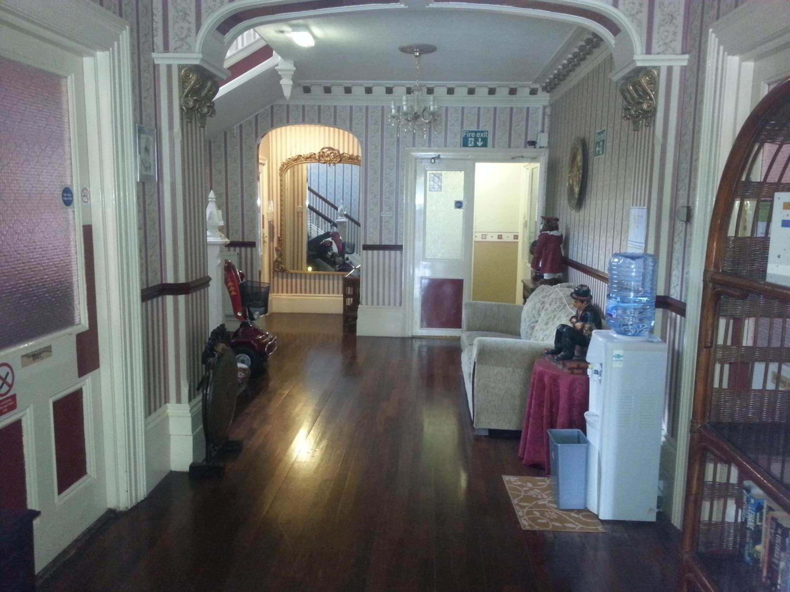 Photo 19
