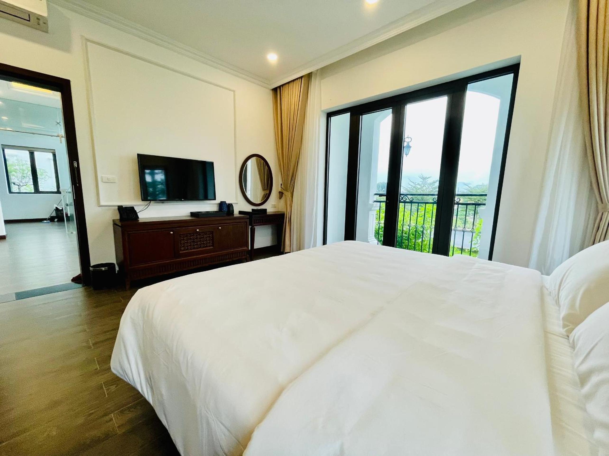 Glory Resort