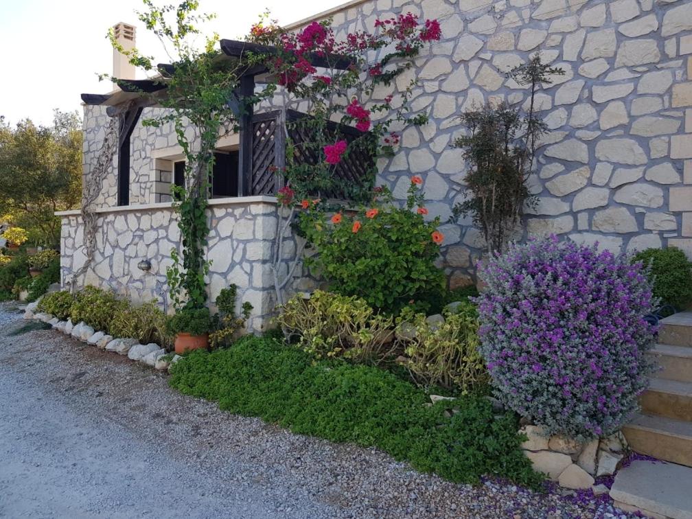 cottage du soleil view 2