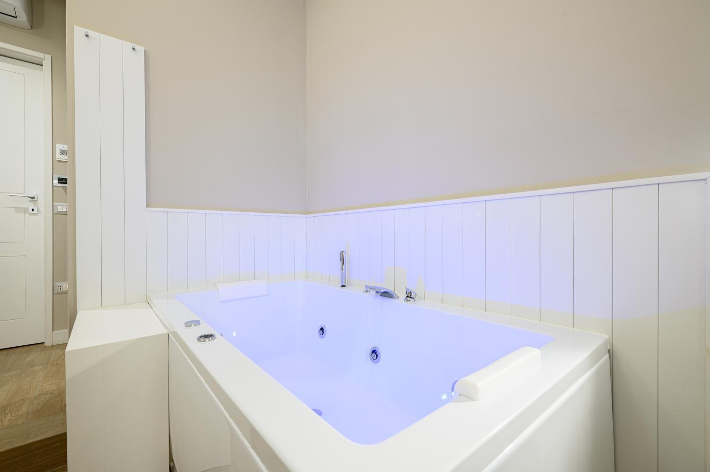 Alma Suites