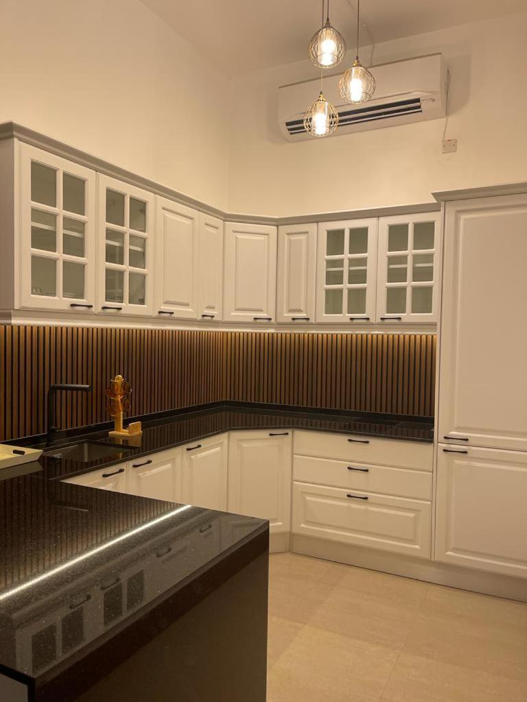 2 Bedroom Villa in Ras Al Khaimah with Privat swimming Pool