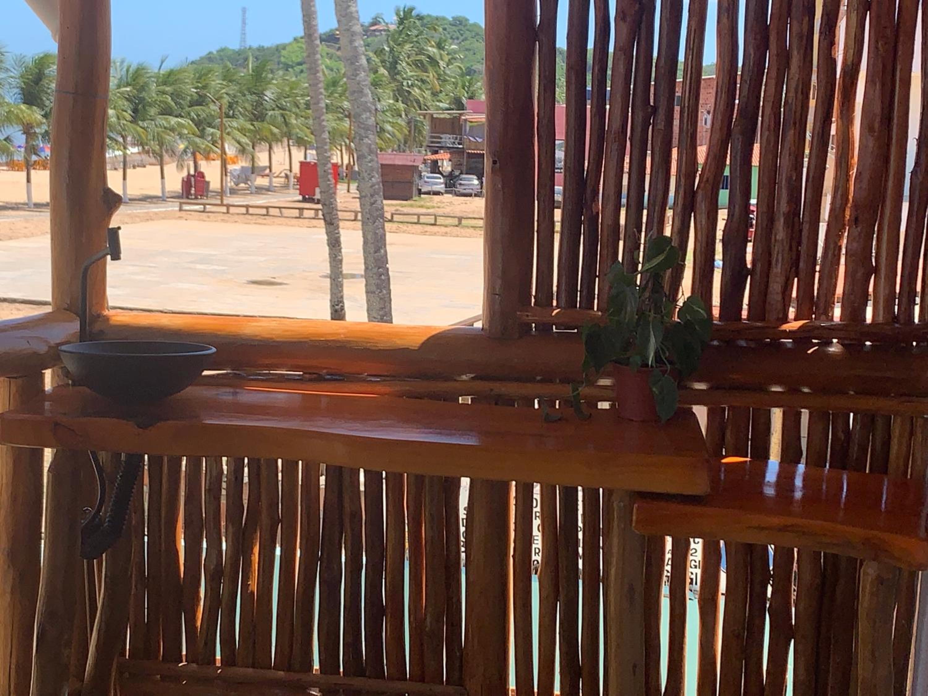 Suíte frente mar e pés na areia