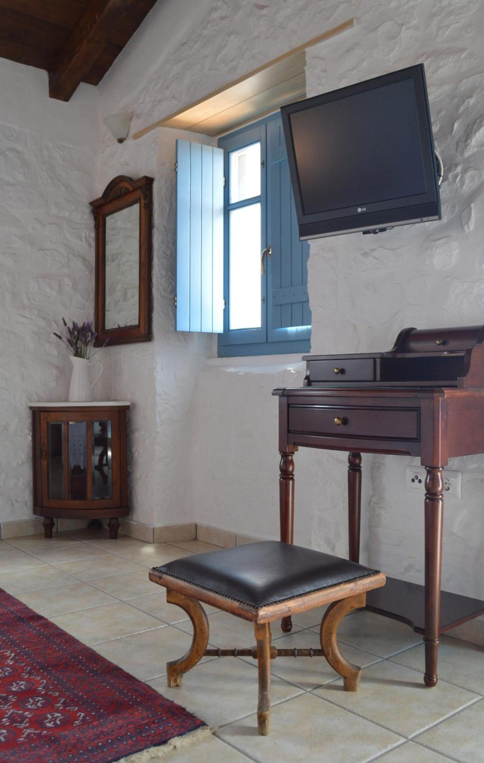 Lithos Stone Suites