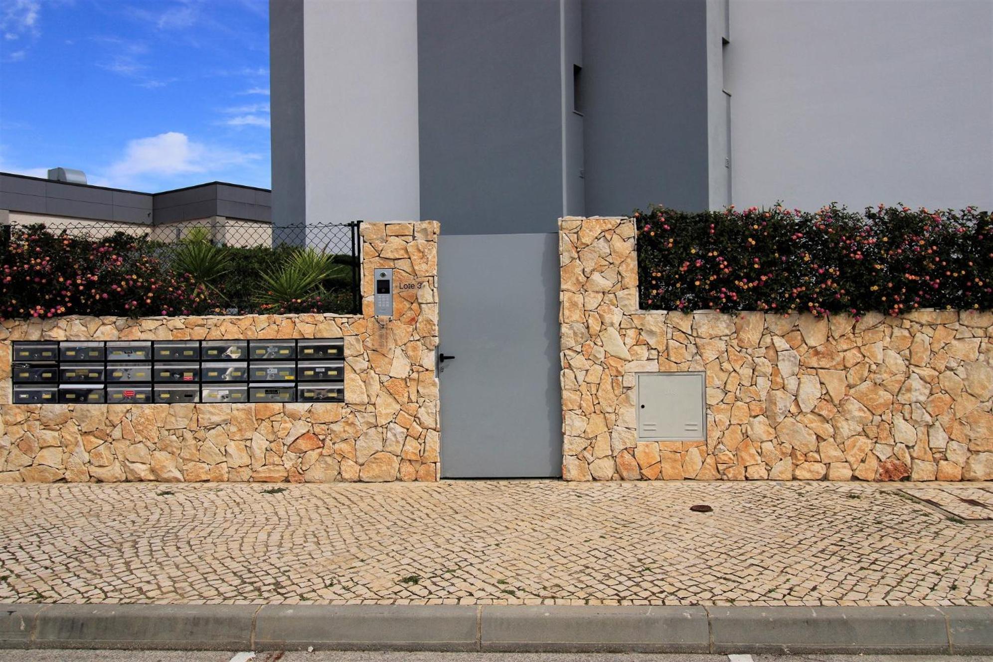 Albufeira Prestige With Pool by Homing view 5