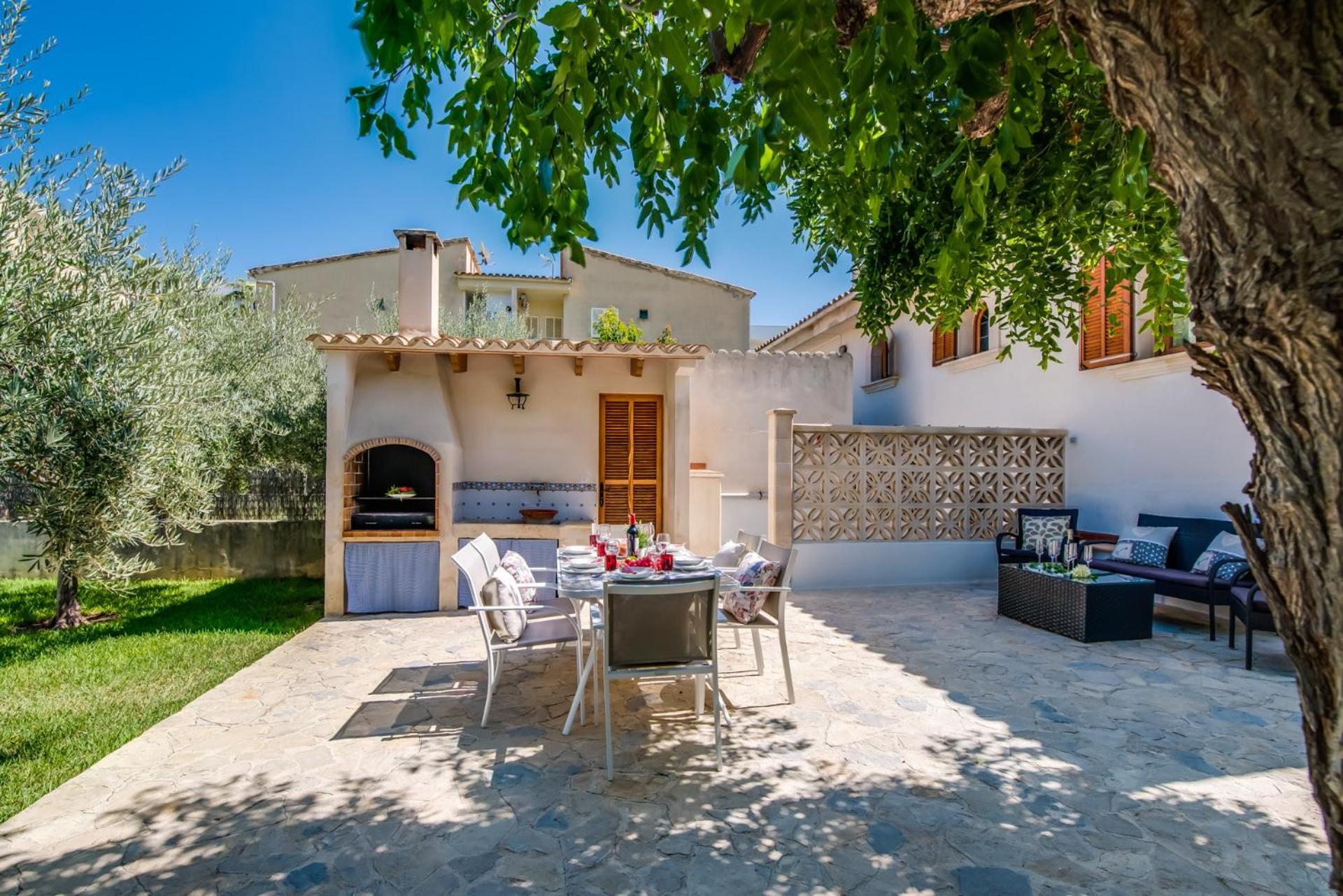 Ideal Property Mallorca - Villa Vallespir