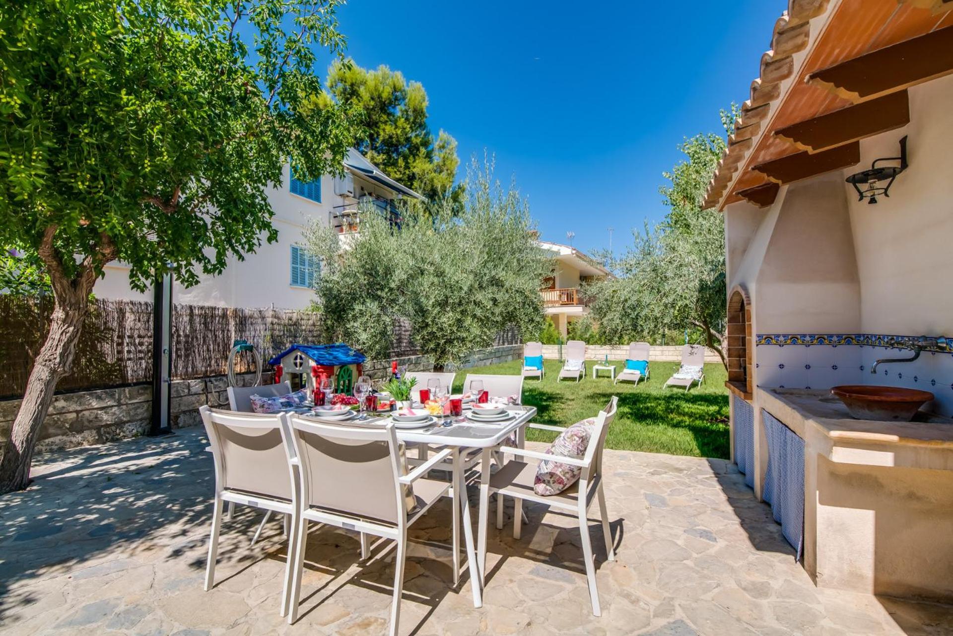 Ideal Property Mallorca - Villa Vallespir