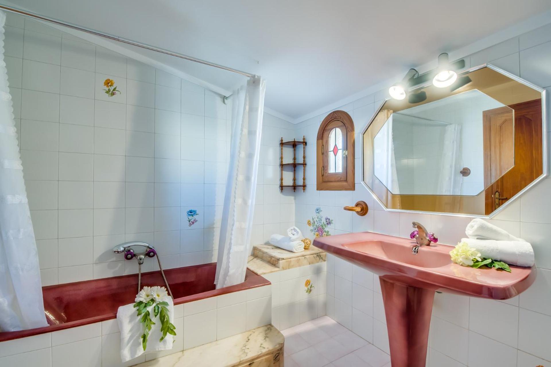 Ideal Property Mallorca - Villa Vallespir
