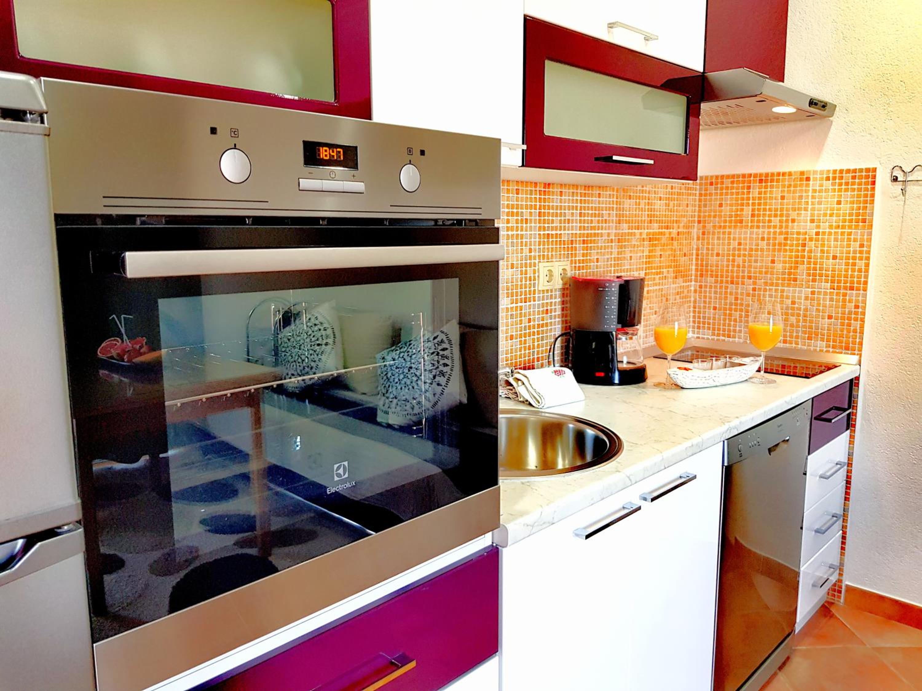 Apartment with sea view in Trogir view 5