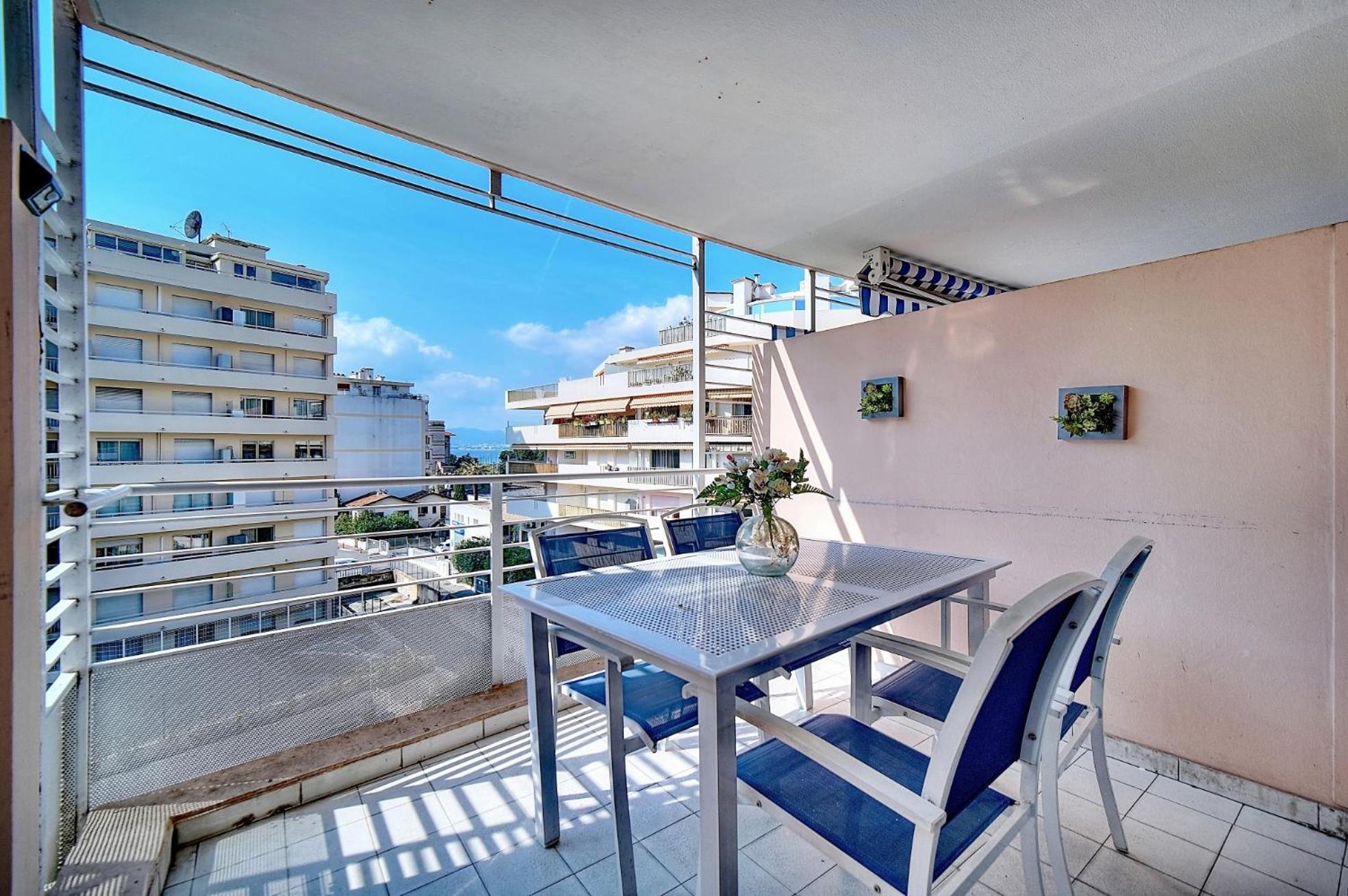 agreable 2 pieces avec piscine a1b235 photo 2