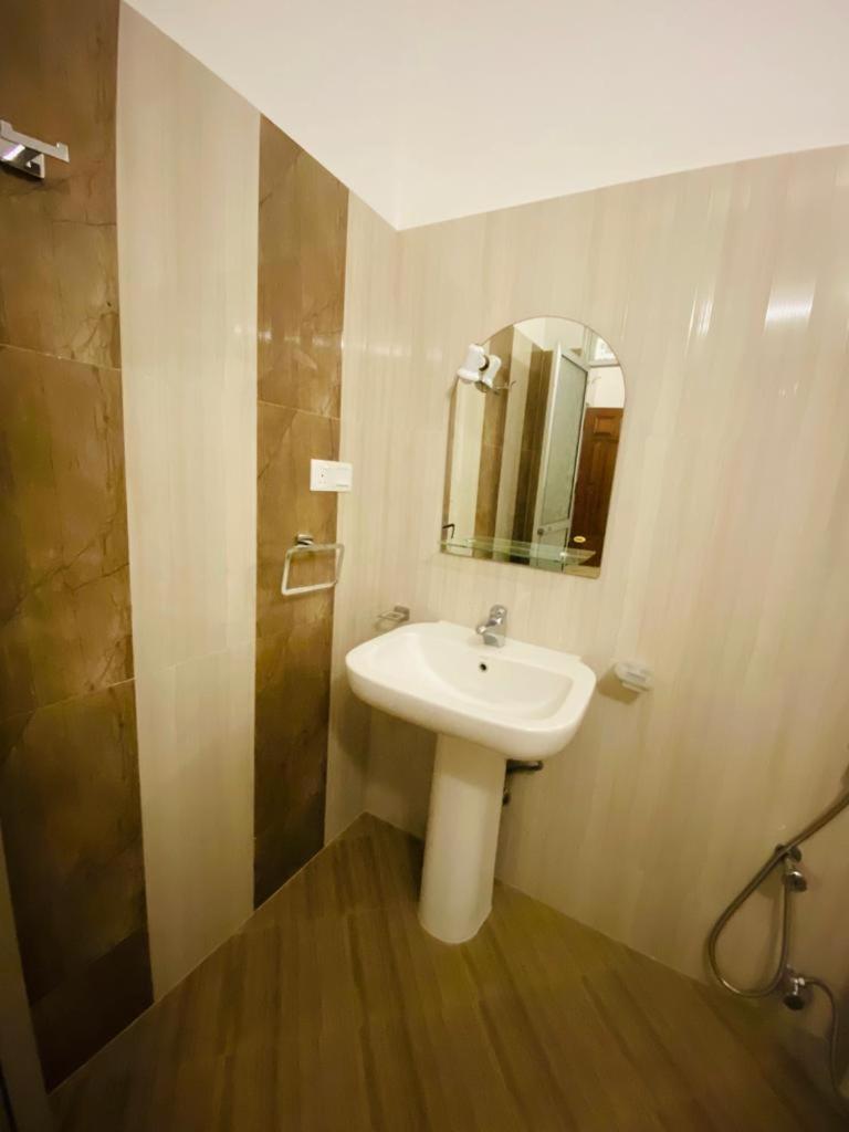 Grand Royal Villa Negombo view 5