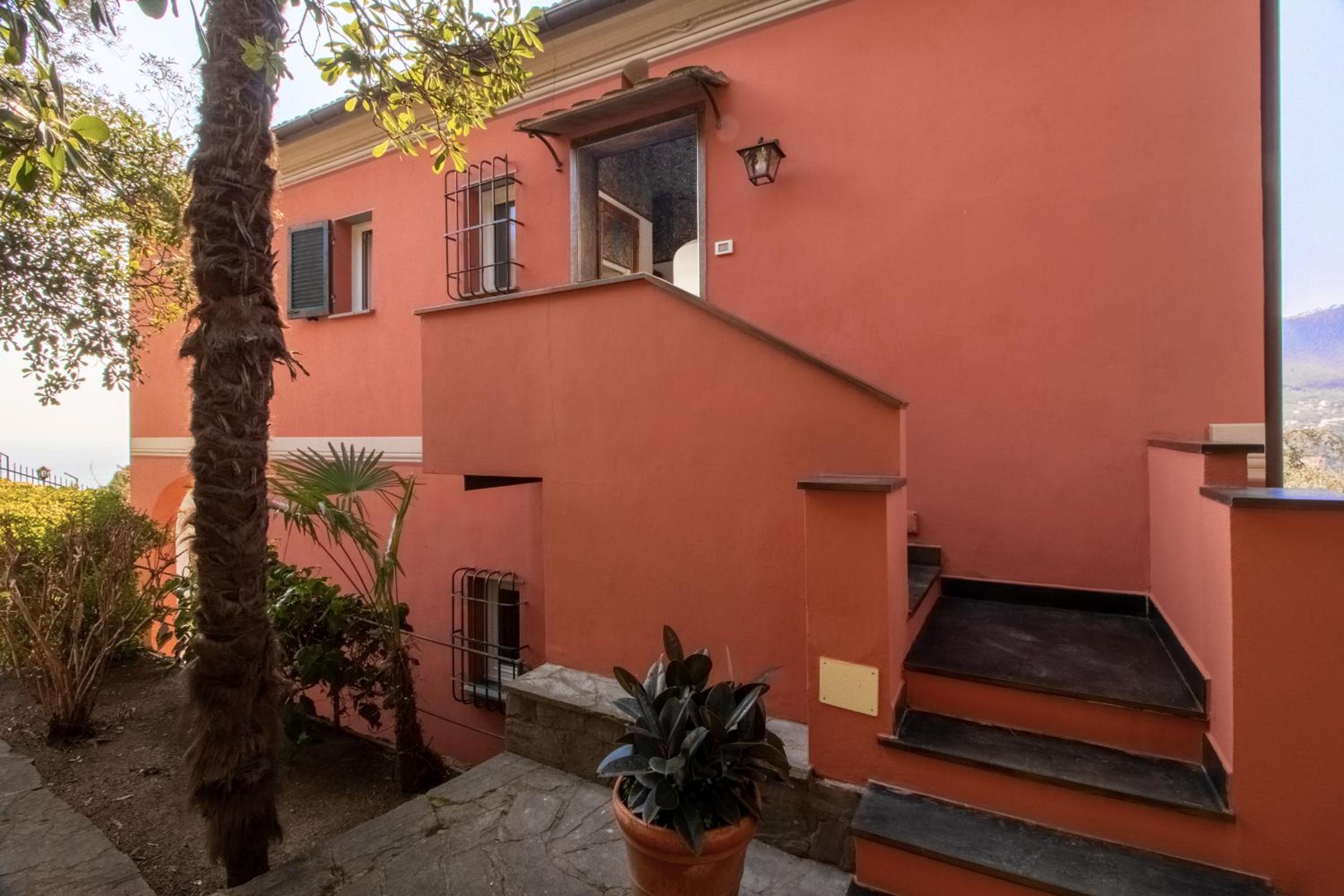 Olga Sea View Apartment view 4