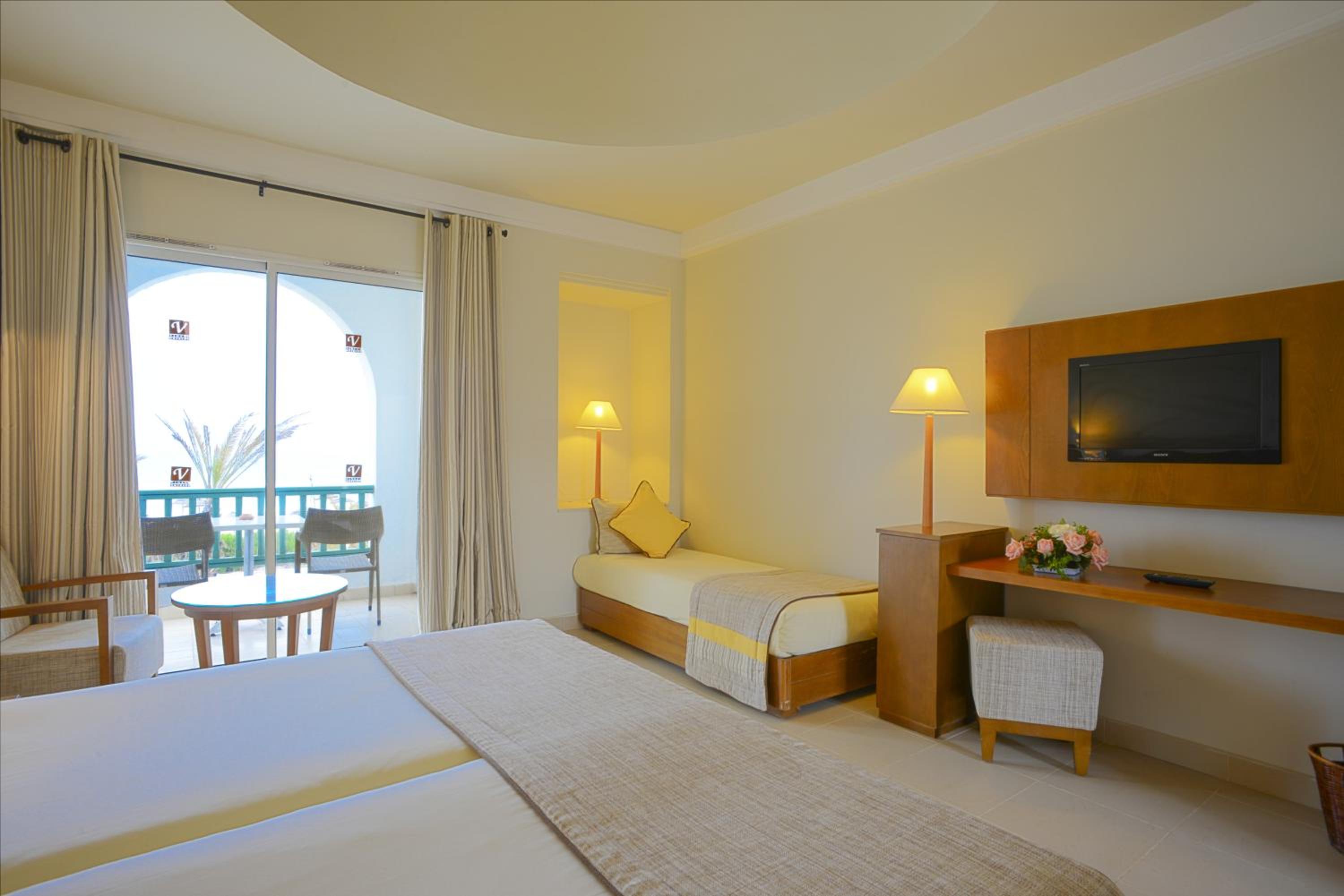 Midoun Vacations - Vincci Helios Beach - Property Image 15