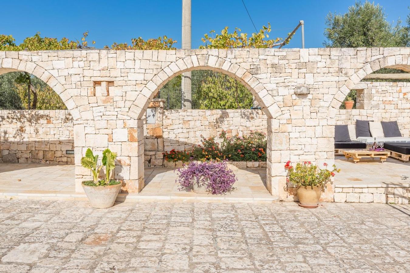 Trullo Suenn - piscina privata view 3