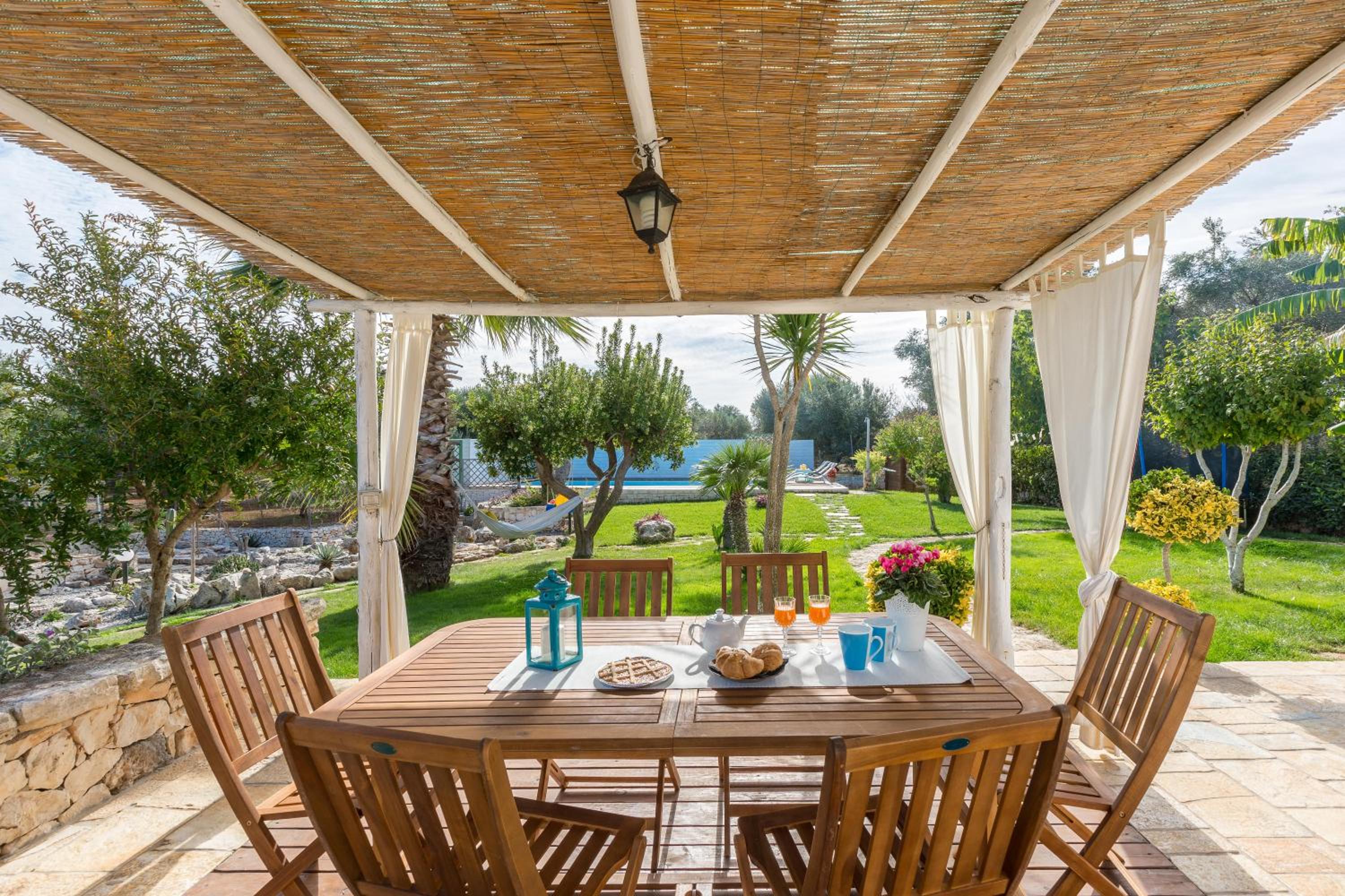 Trullo Suenn - piscina privata view 4