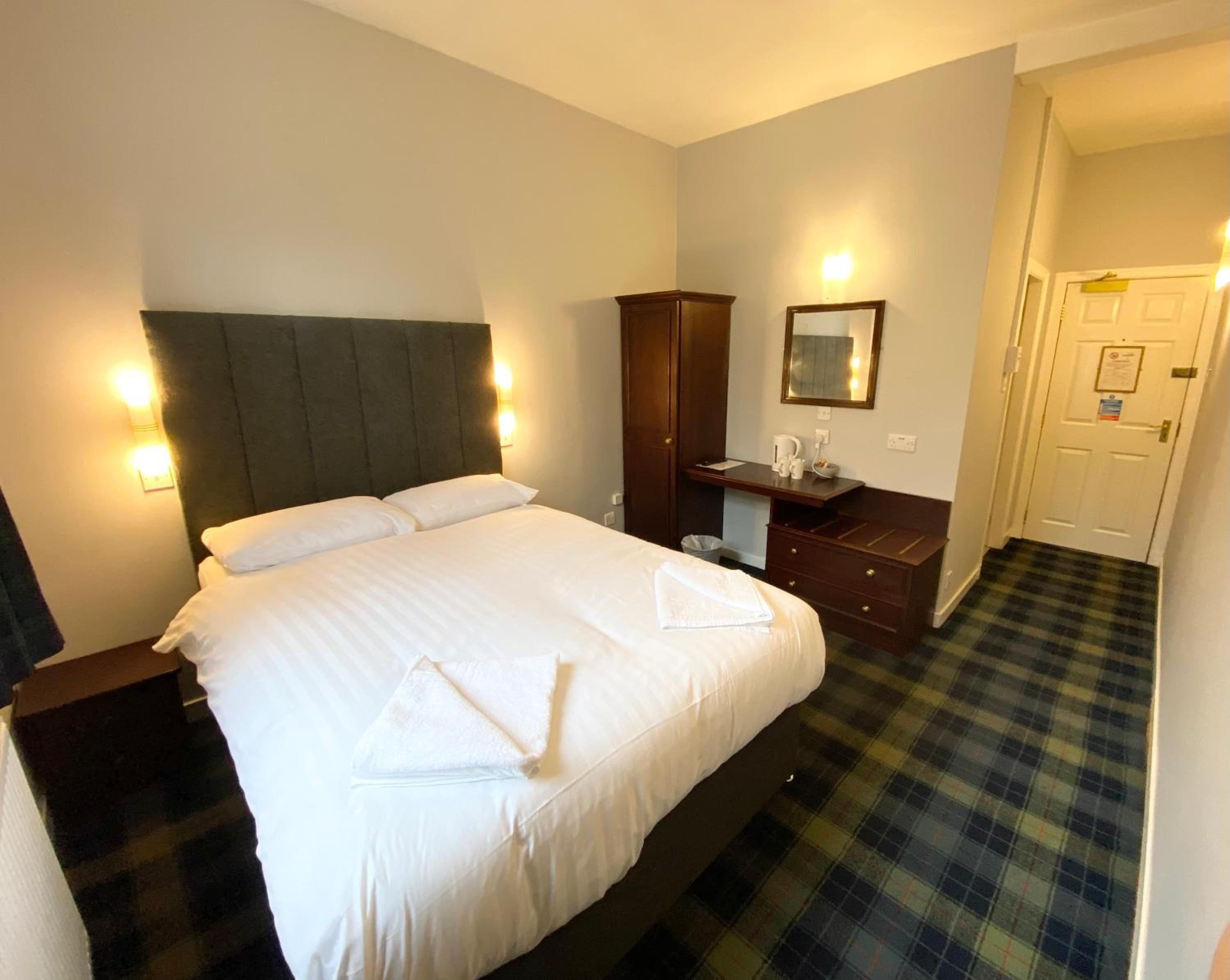 Lost Guest House Stirling view 5