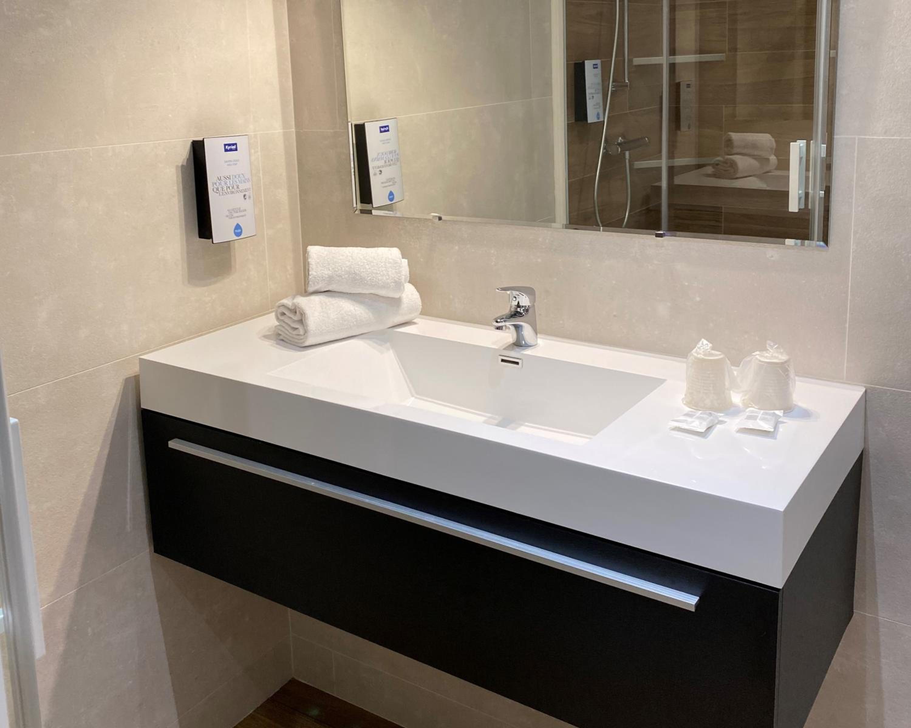 Chalon-Sur-Saone Vacations - Kyriad Chalon-Sur-Saone Centre - Property Image 21