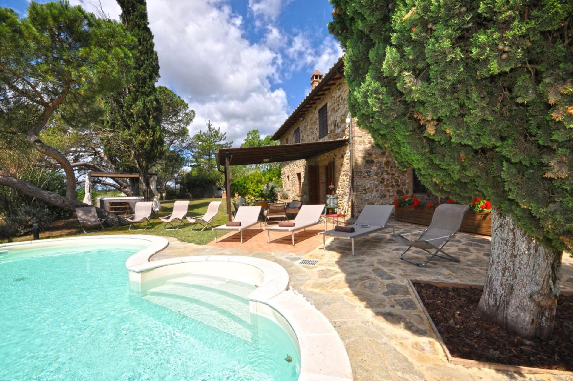 Capanna al lago isolated villa private view pool view 5