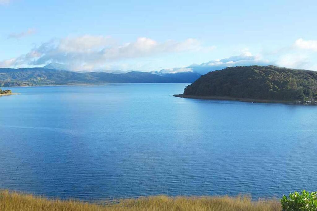 Laguna de la Cocha - Cabaña Janaxpacha