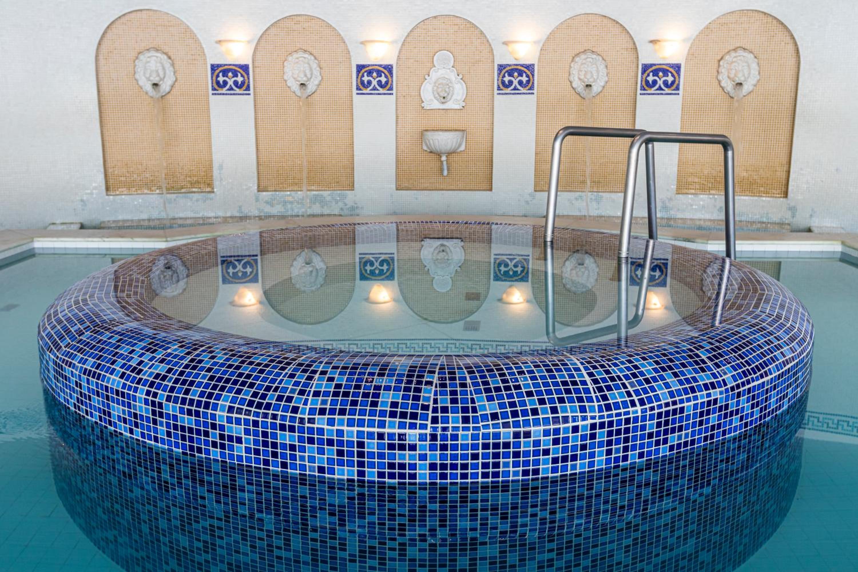 Villa di Mantova Resort Hotel