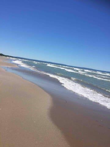 Wasaga Beach Cottage 2