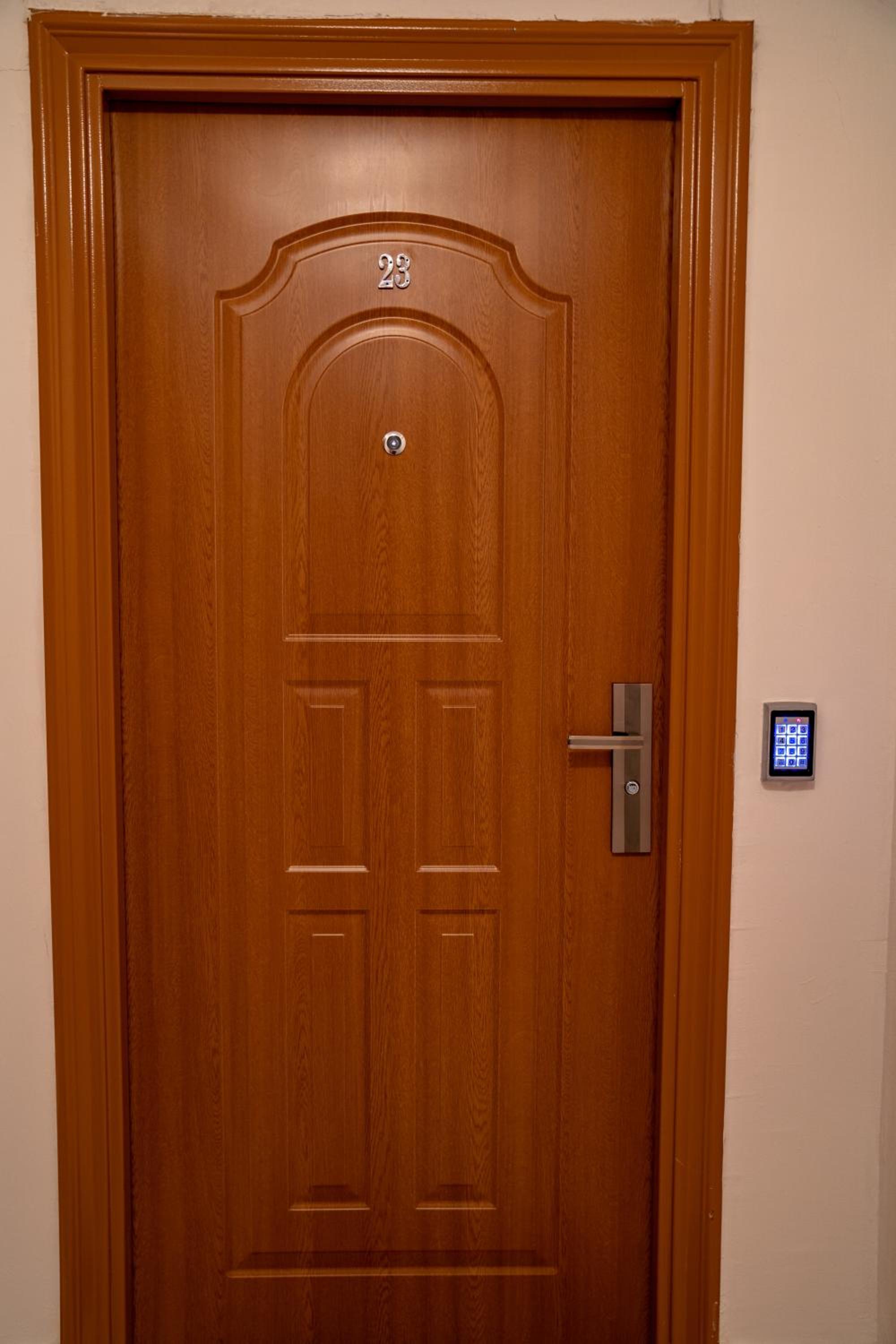 Photo 32