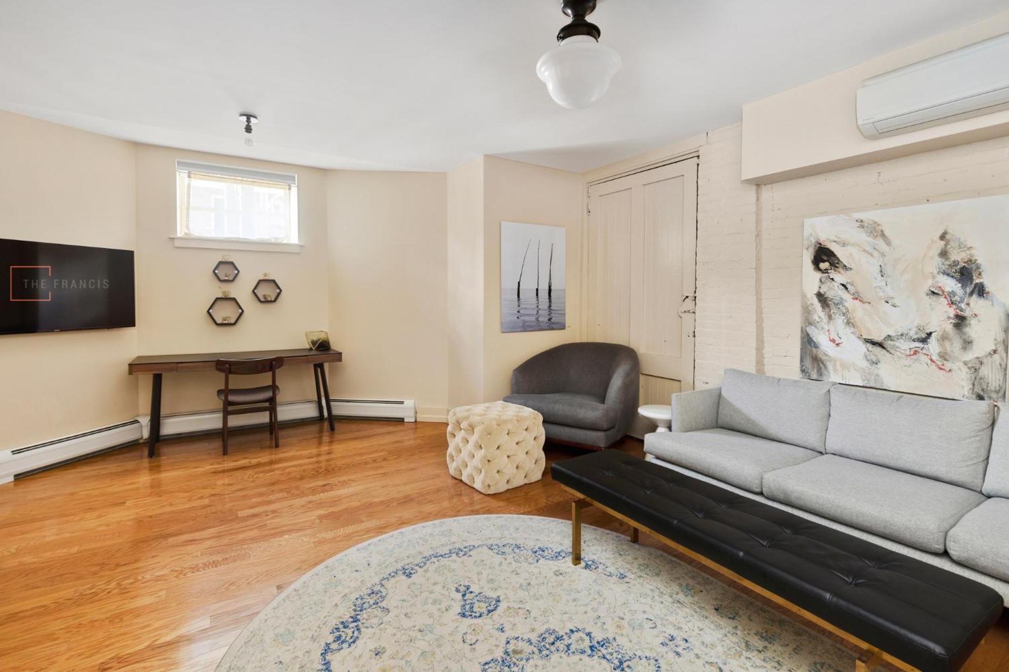 Portland Vacations - The Francis Hotel - Property Image 20