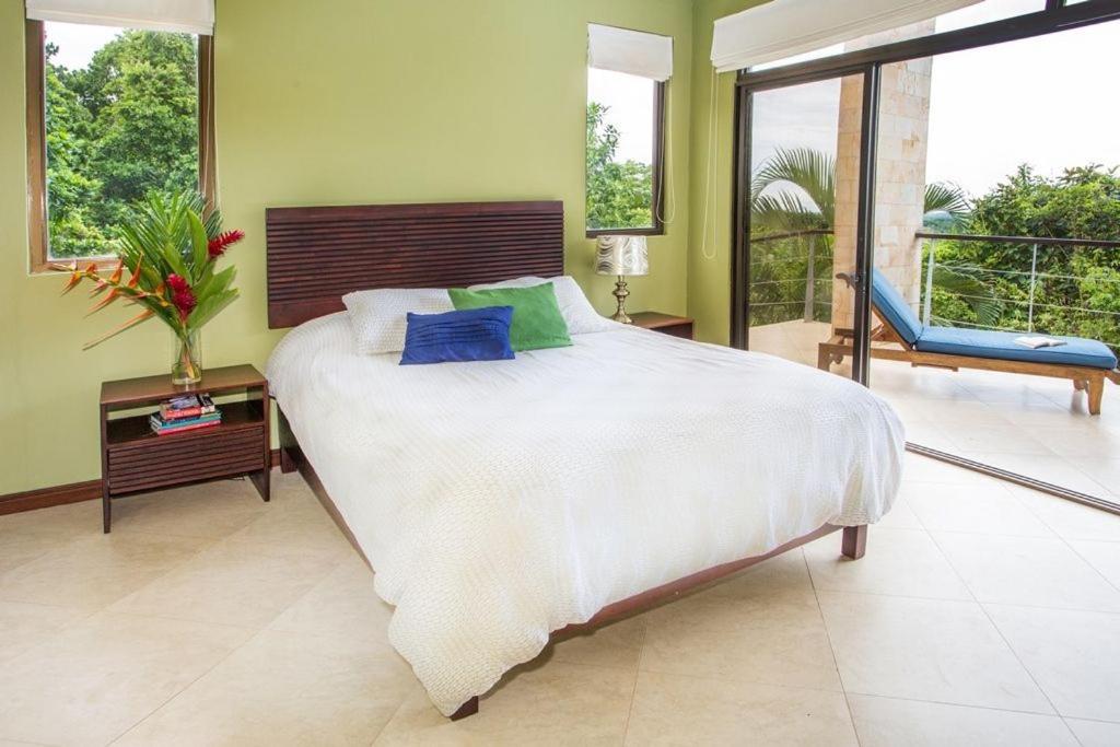 Vista Pacifica - Breathtaking Views and Peaceful Atmosphere Amazing Views & WiFi