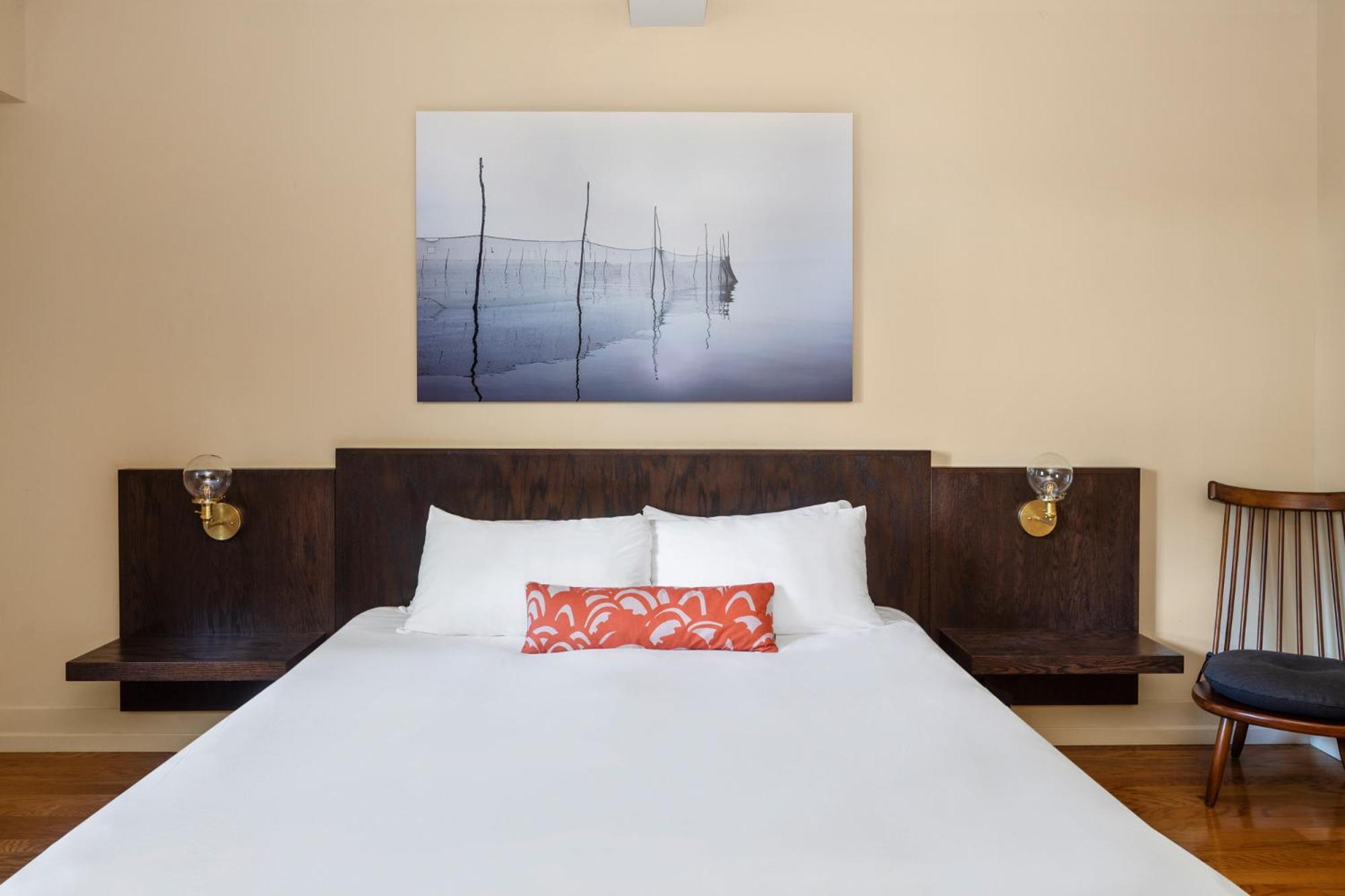 Portland Vacations - The Francis Hotel - Property Image 69