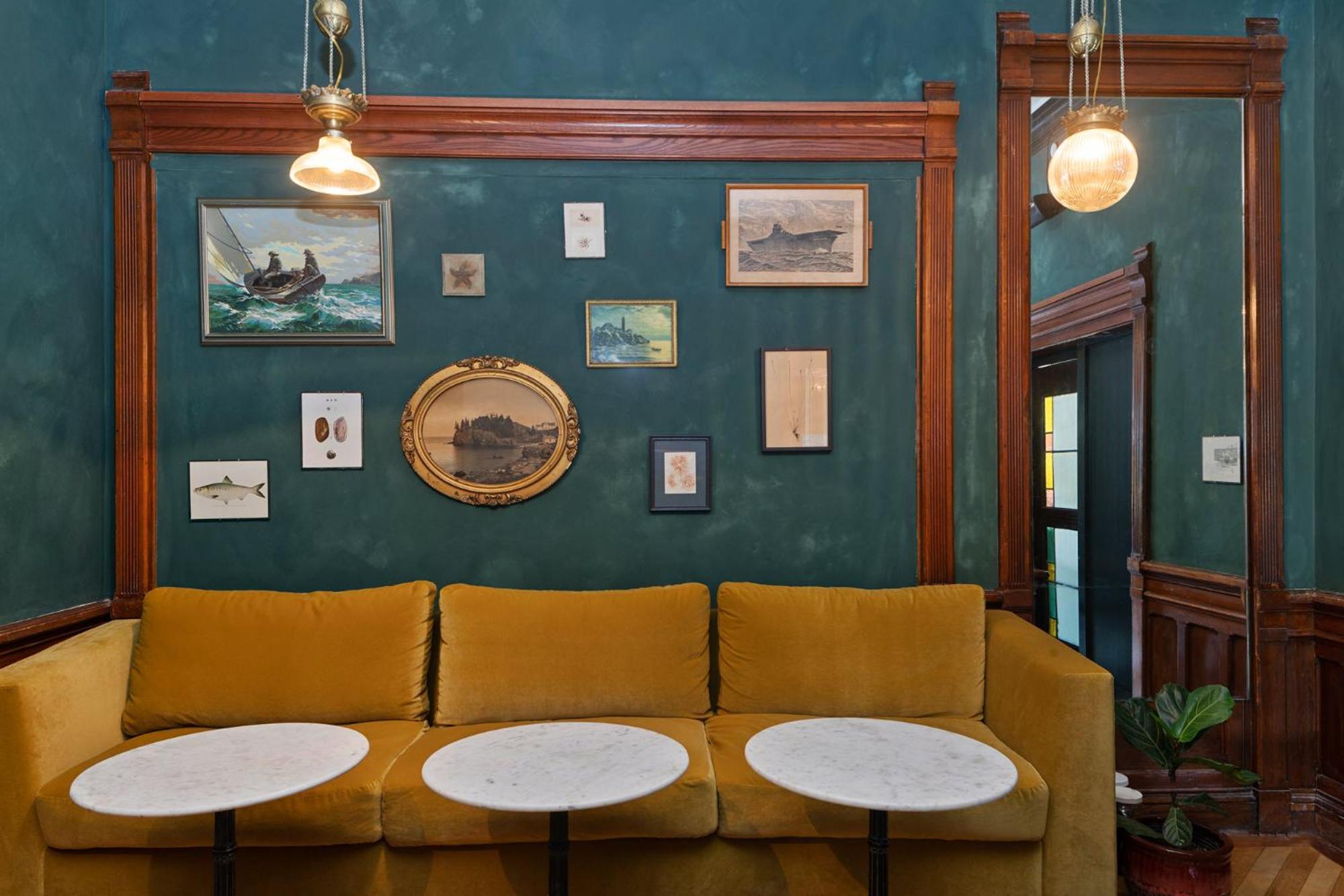 Portland Vacations - The Francis Hotel - Property Image 50