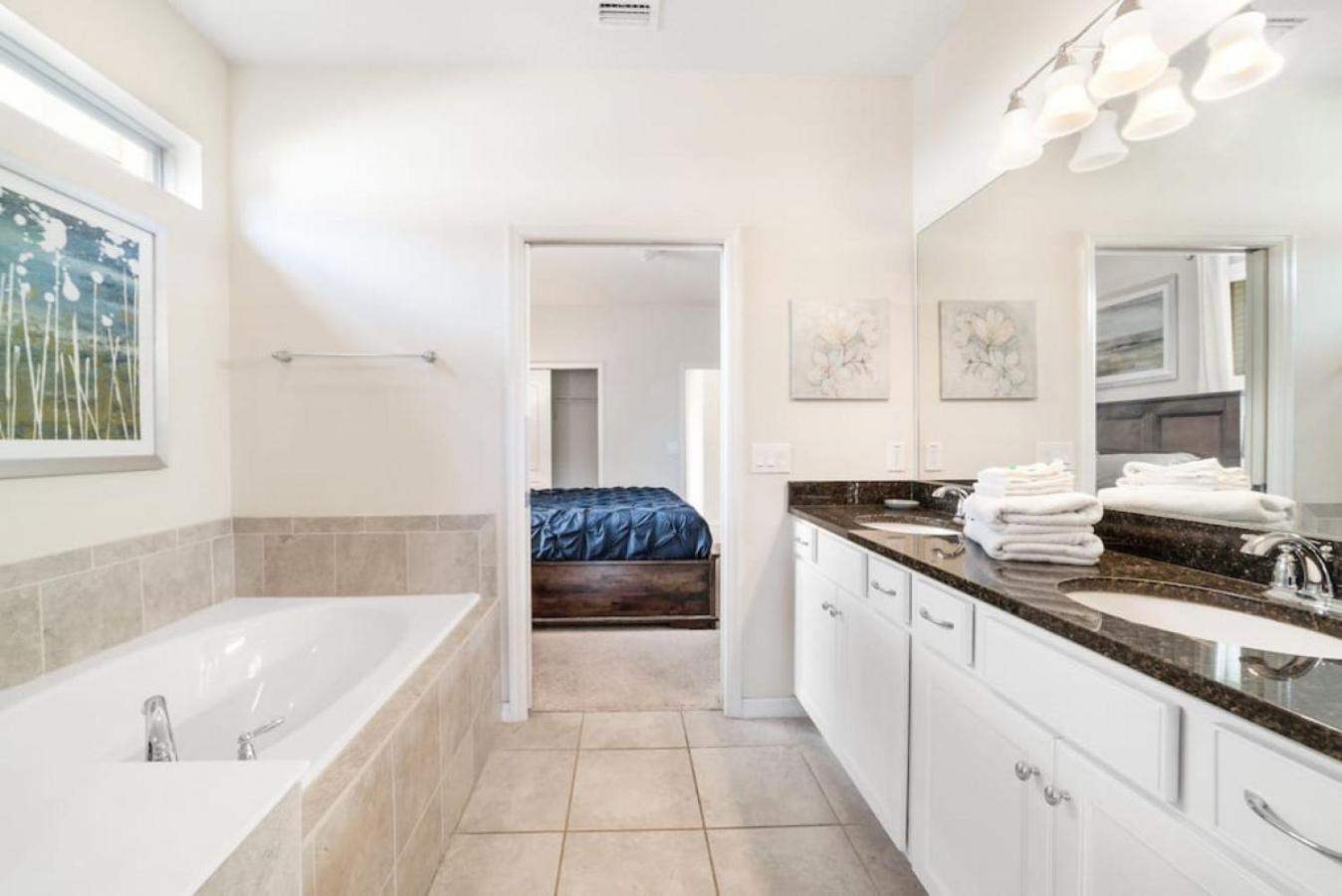 Luxury Pool Villa Minutes to Disney Park 6bedrooms