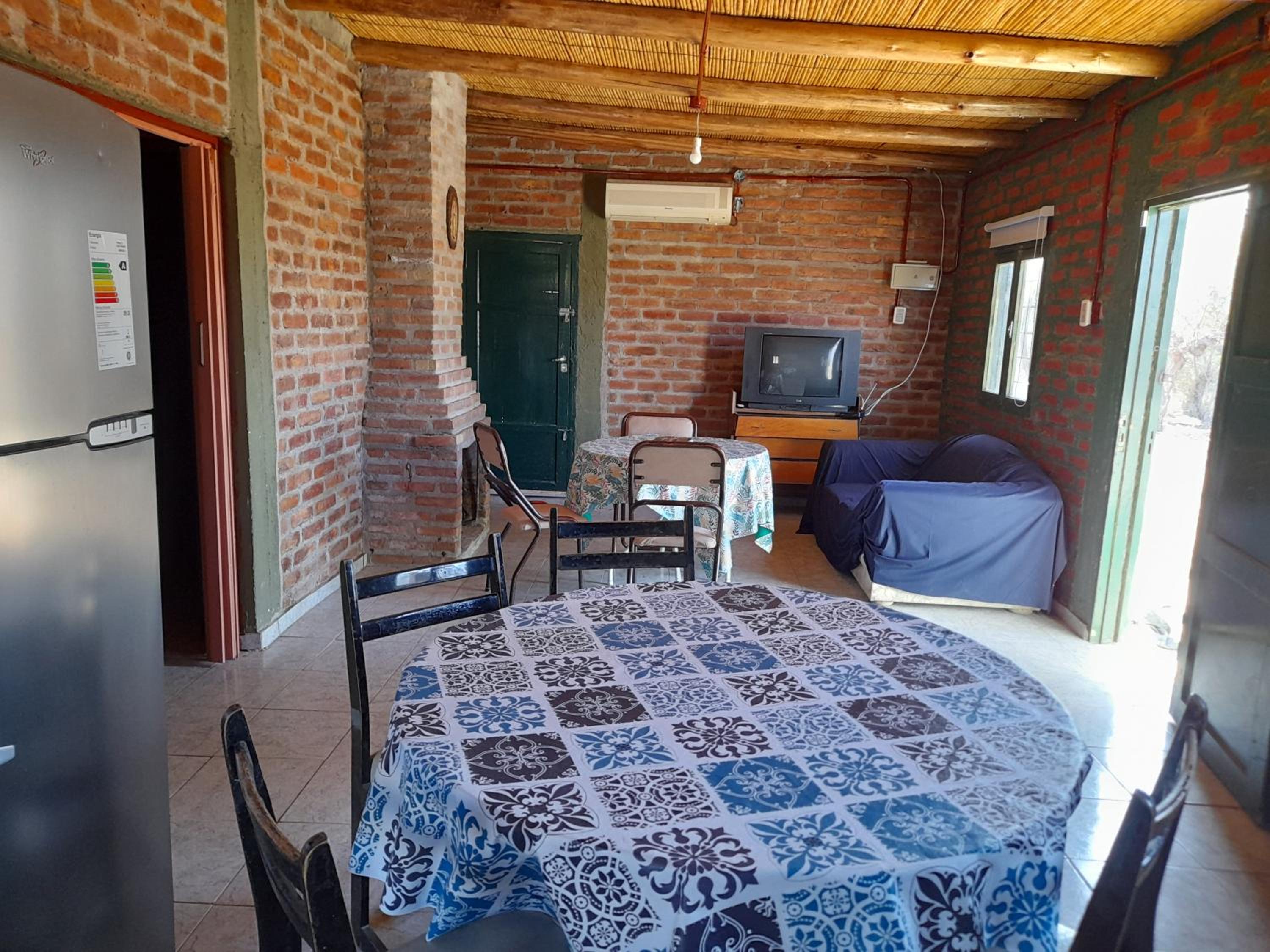 Entre viñas, sol y montañas